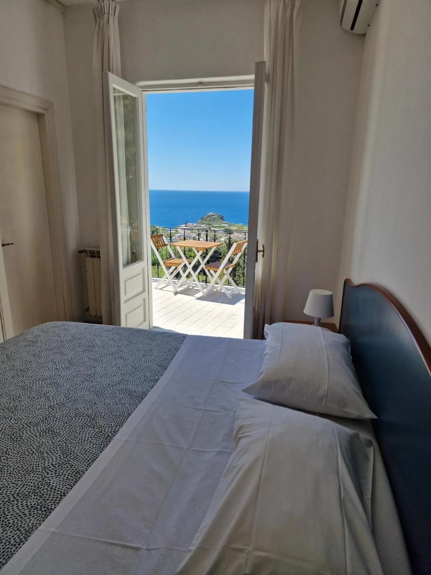 Bed in Hotel Bellavista