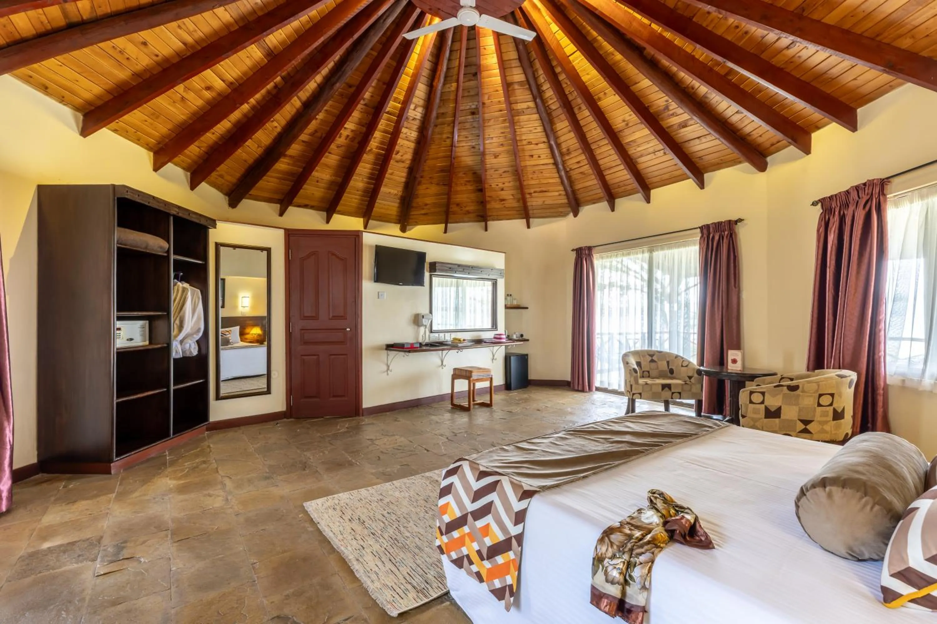 Bed in Sentrim Elementaita Lodge