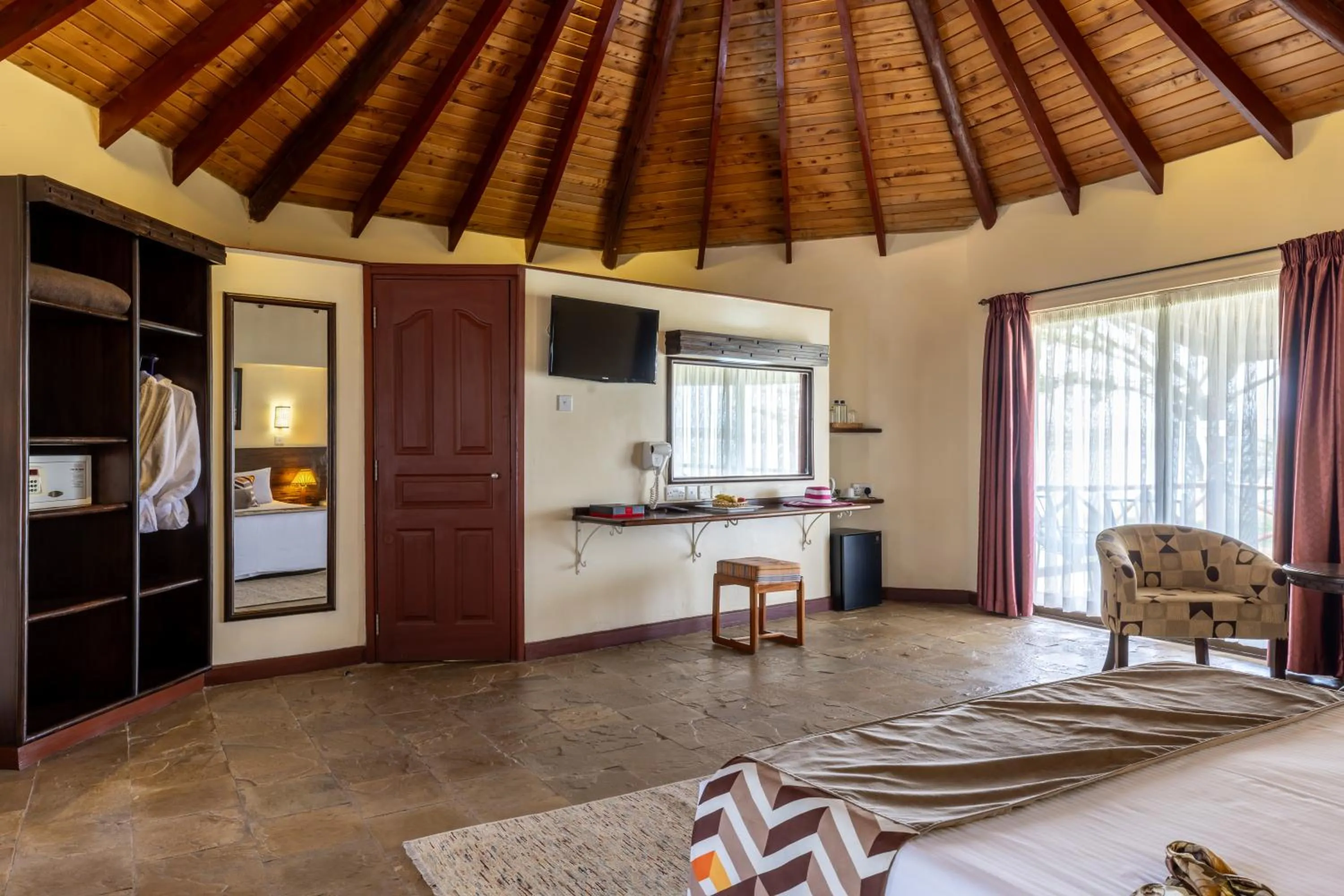 Bed in Sentrim Elementaita Lodge