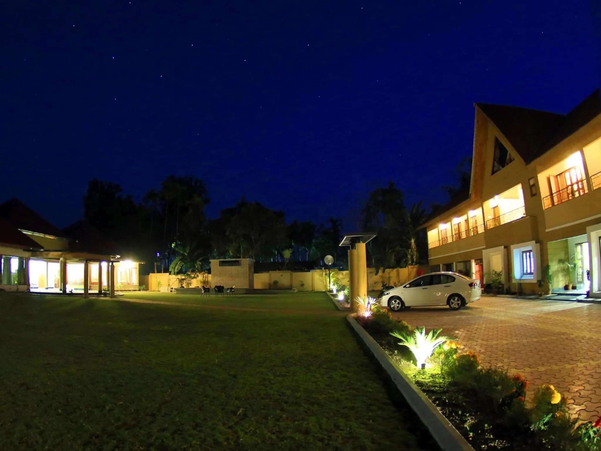 Facade/entrance in The Reserve Gorumara