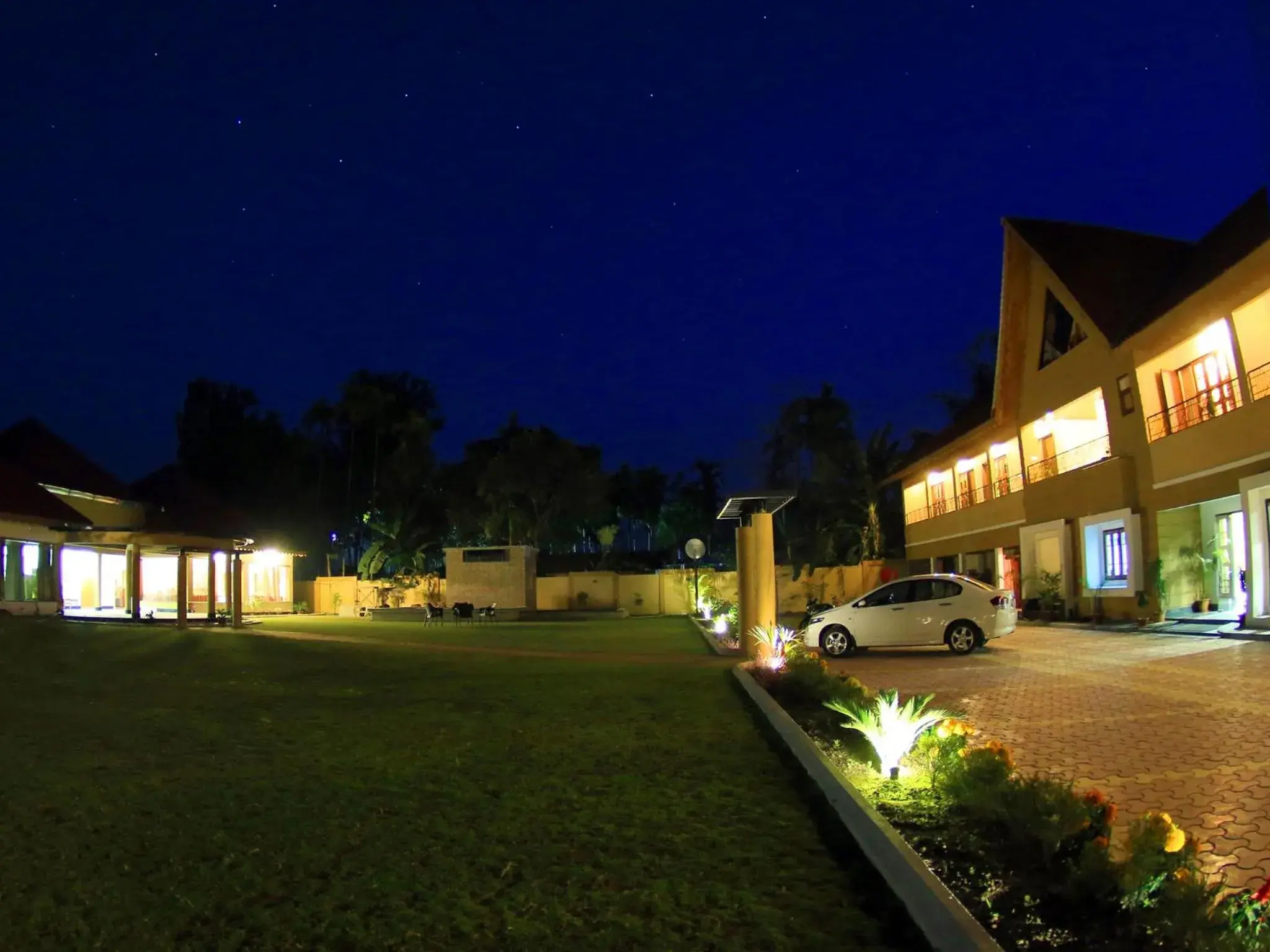 Facade/entrance in The Reserve Gorumara Facade/entrance in The Reserve Gorumara