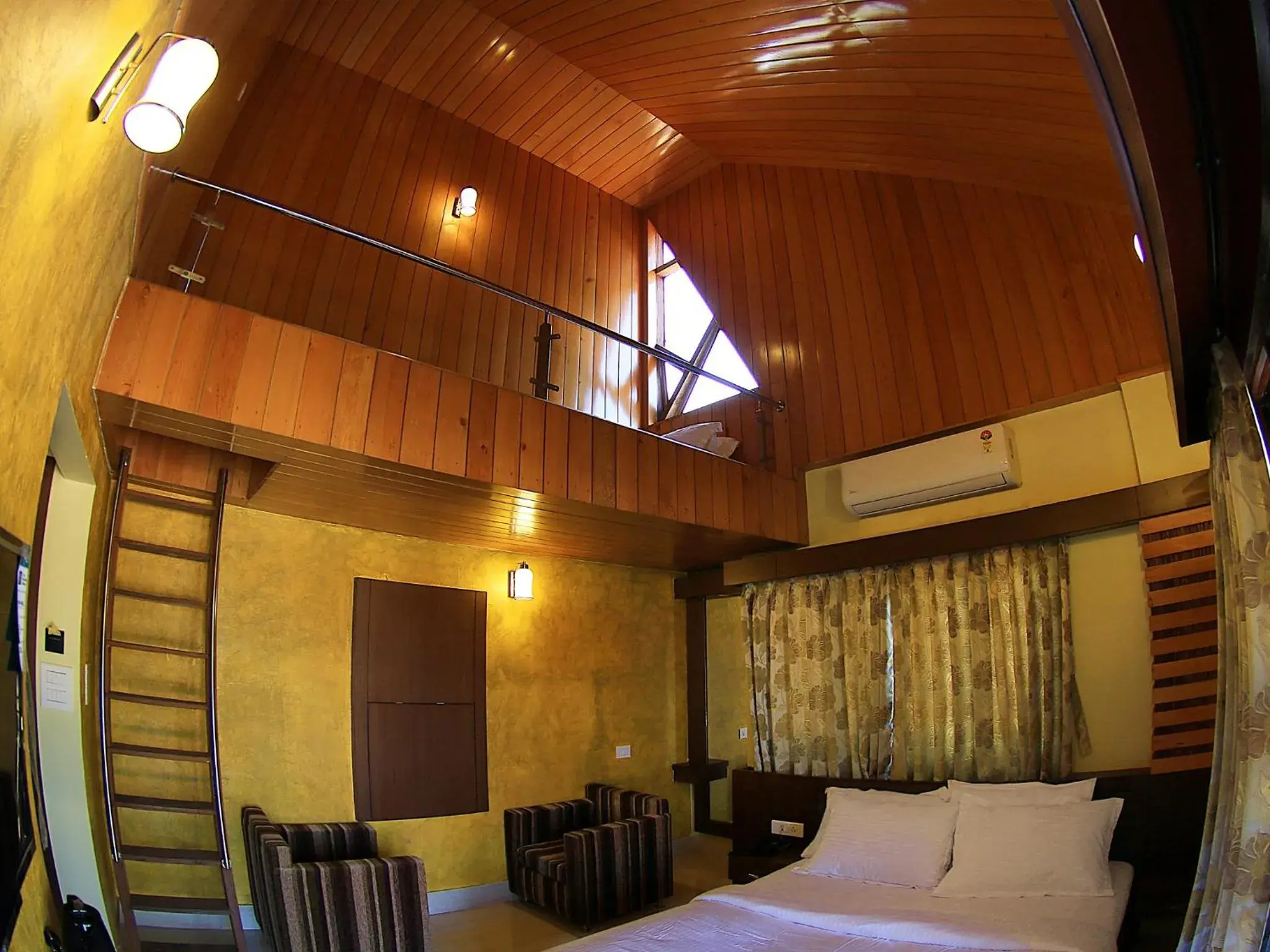 Photo of the whole room, Bed in The Reserve Gorumara Photo of the whole room, Bed in The Reserve Gorumara