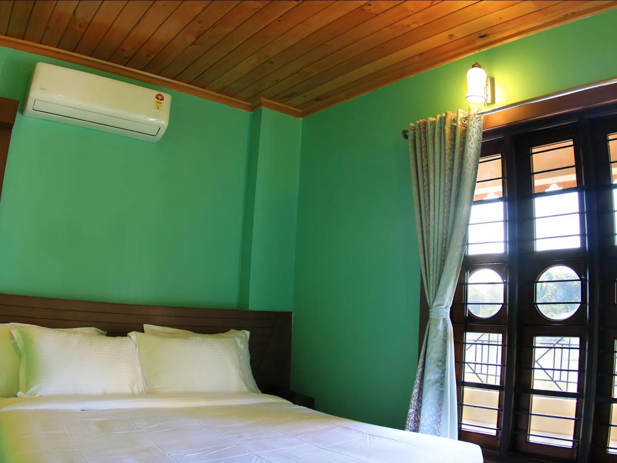 Bed in The Reserve Gorumara