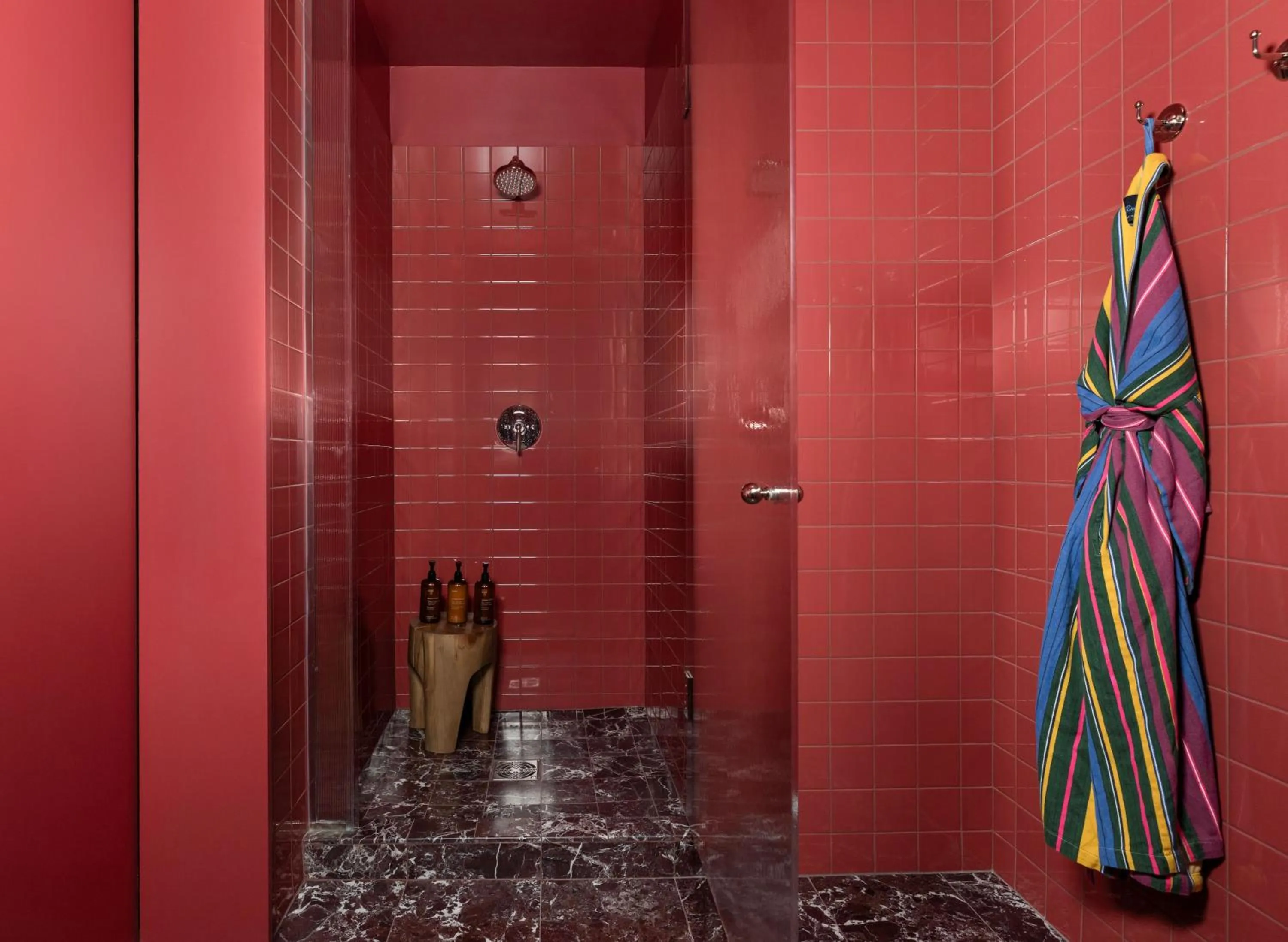 Shower in Hotel Saint Augustine