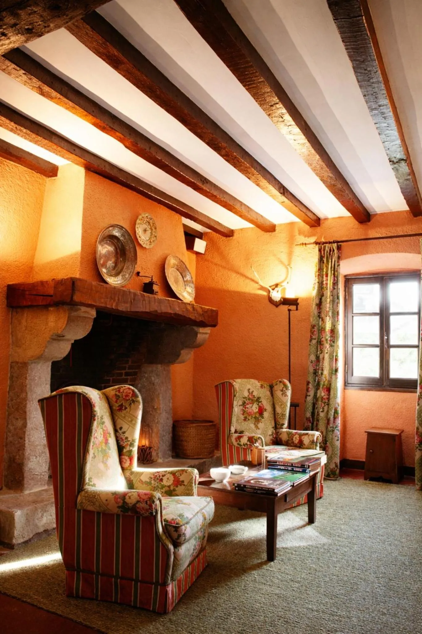 Living room in Hotel Senorio de Ursua