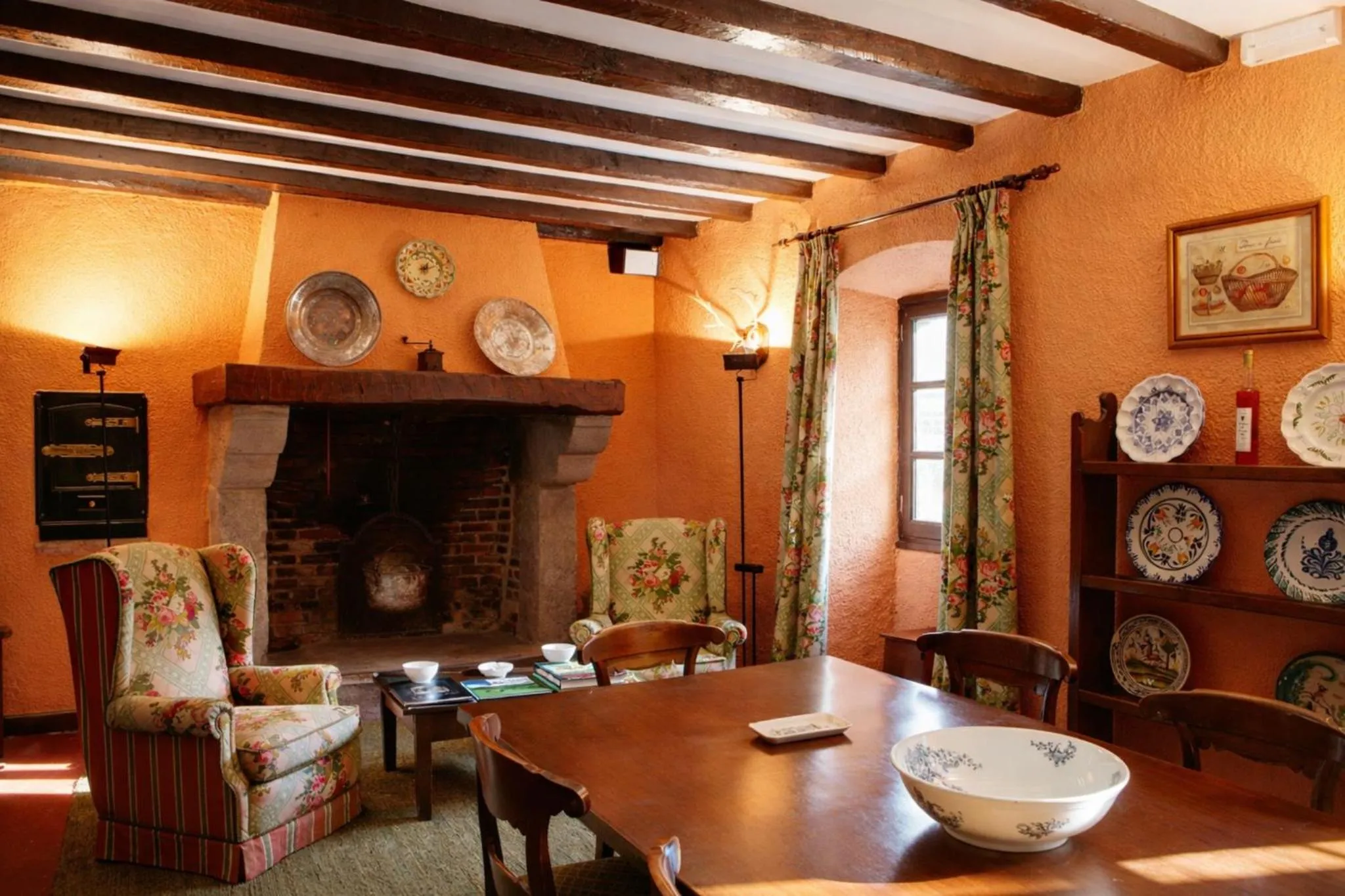 Living room in Hotel Senorio de Ursua
