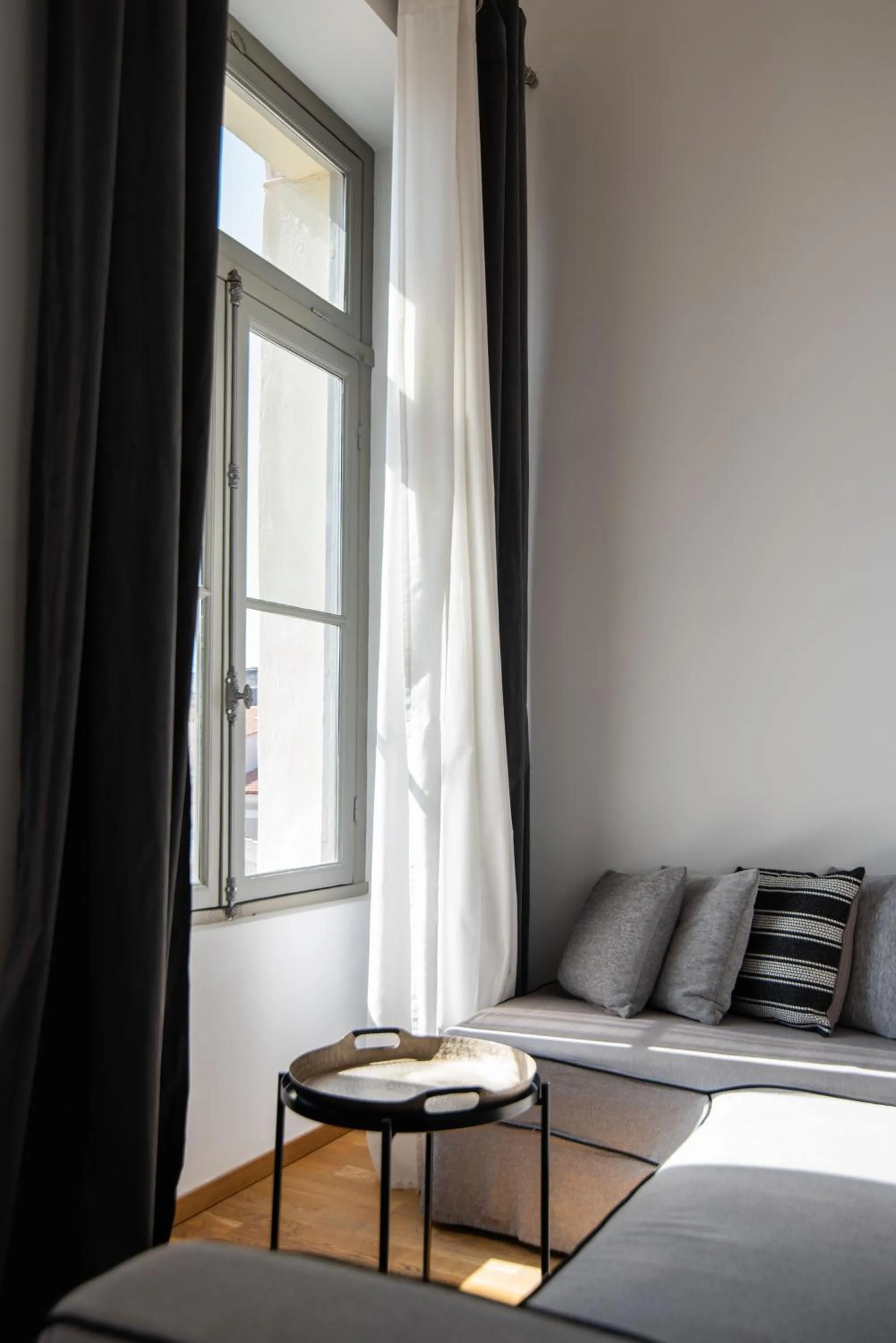 Bed in Emporikon Athens Hotel