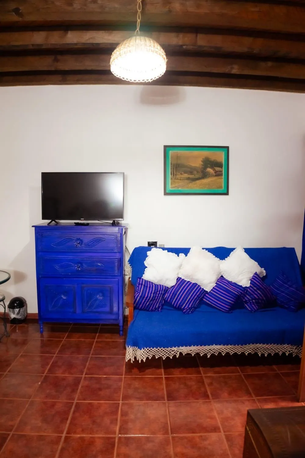 TV and multimedia in Hotel Villa Gardenias