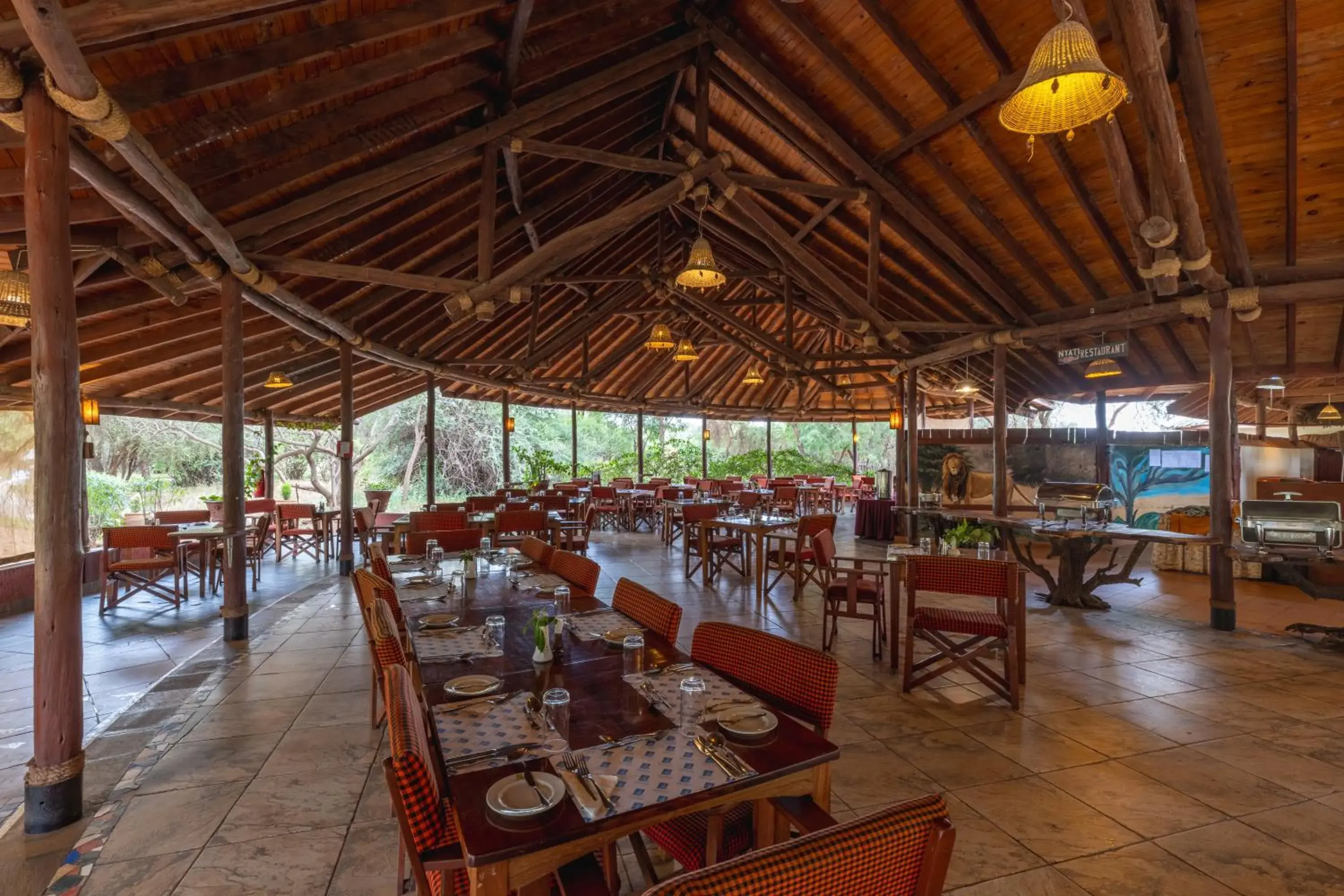 Restaurant/places to eat in Sentrim Amboseli Lodge Restaurant/places to eat in Sentrim Amboseli Lodge