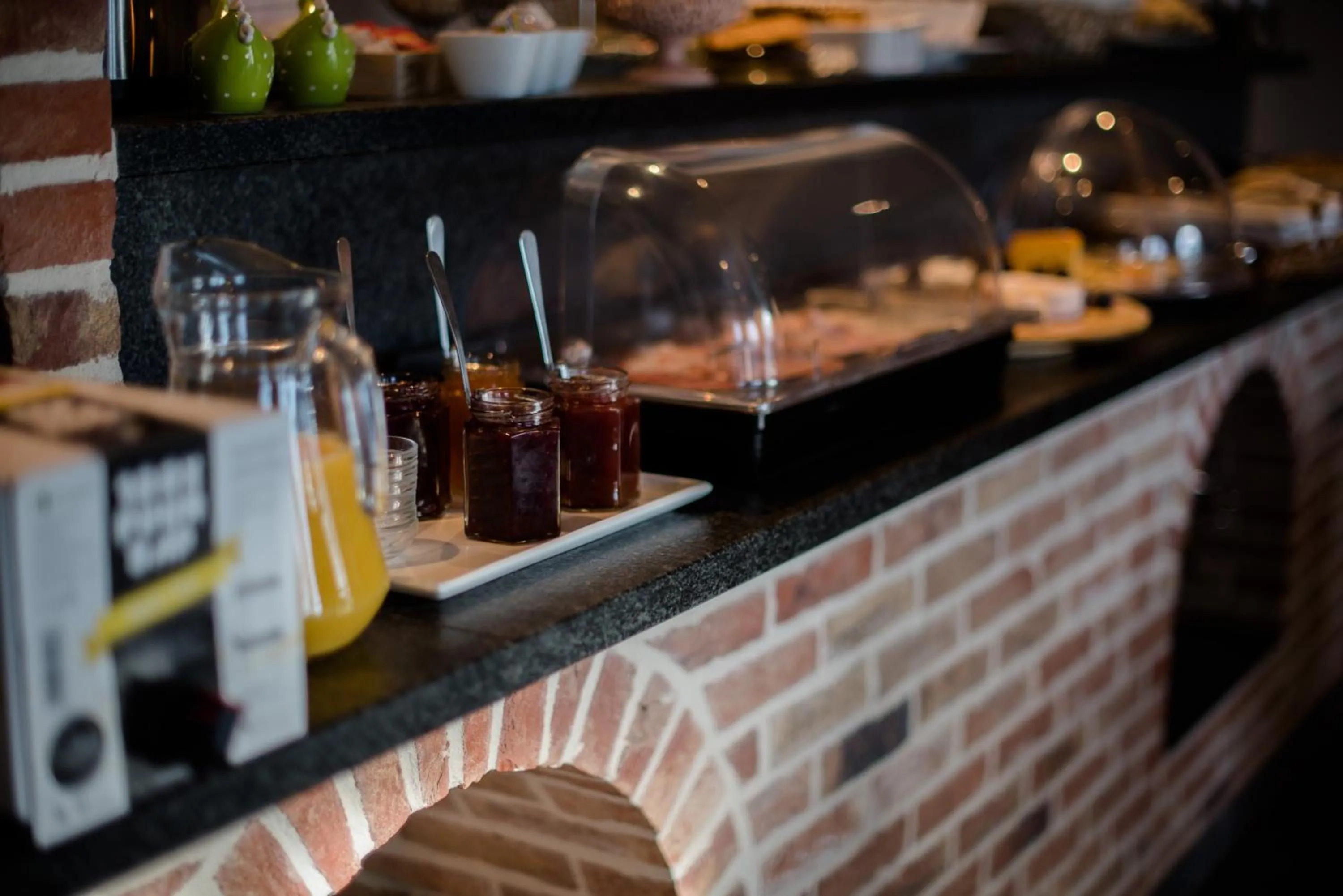 Buffet breakfast in B&B De Bergvallei