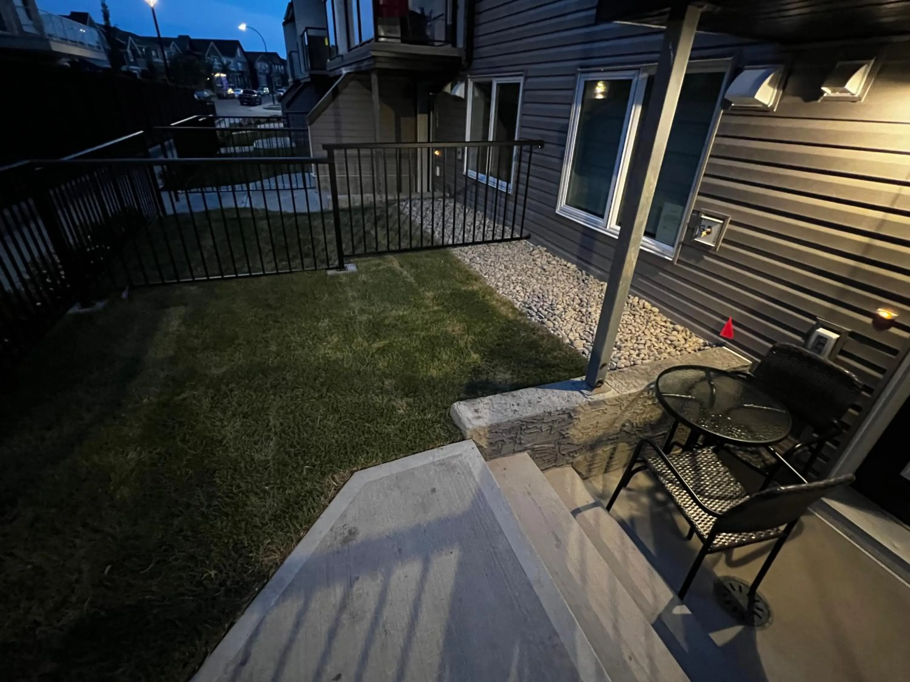 The Haven - cozy 1 bedroom suite in Seton SE Calgary