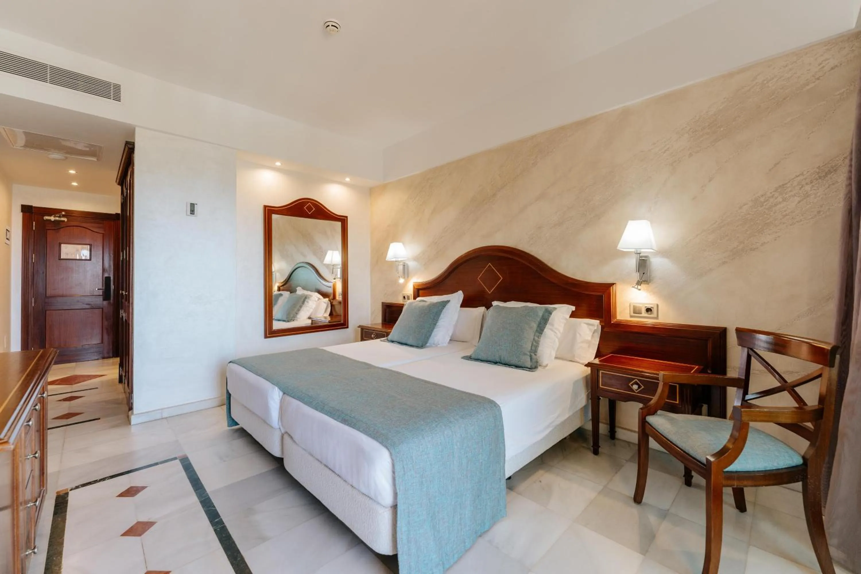 Photo of the whole room, Bed in R2 Rio Calma