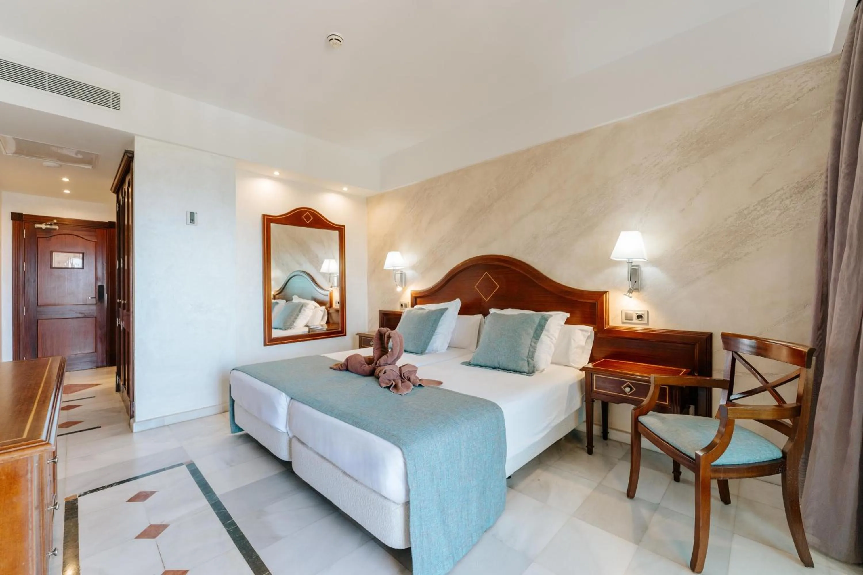 Photo of the whole room, Bed in R2 Rio Calma