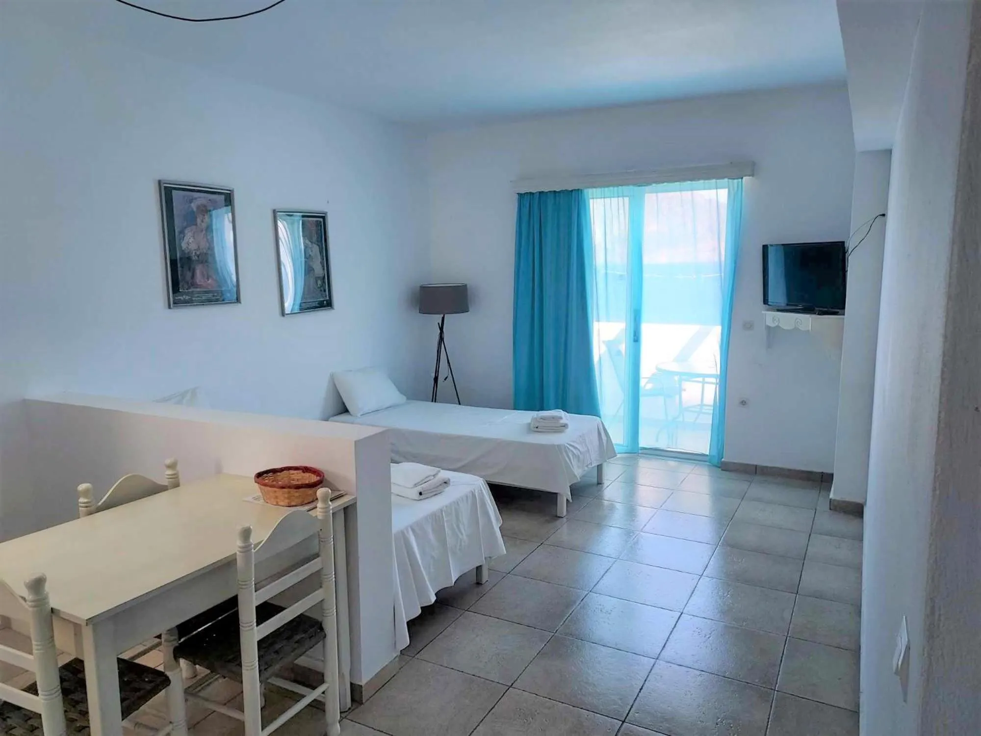 Bed in CHC Sound of the Sea