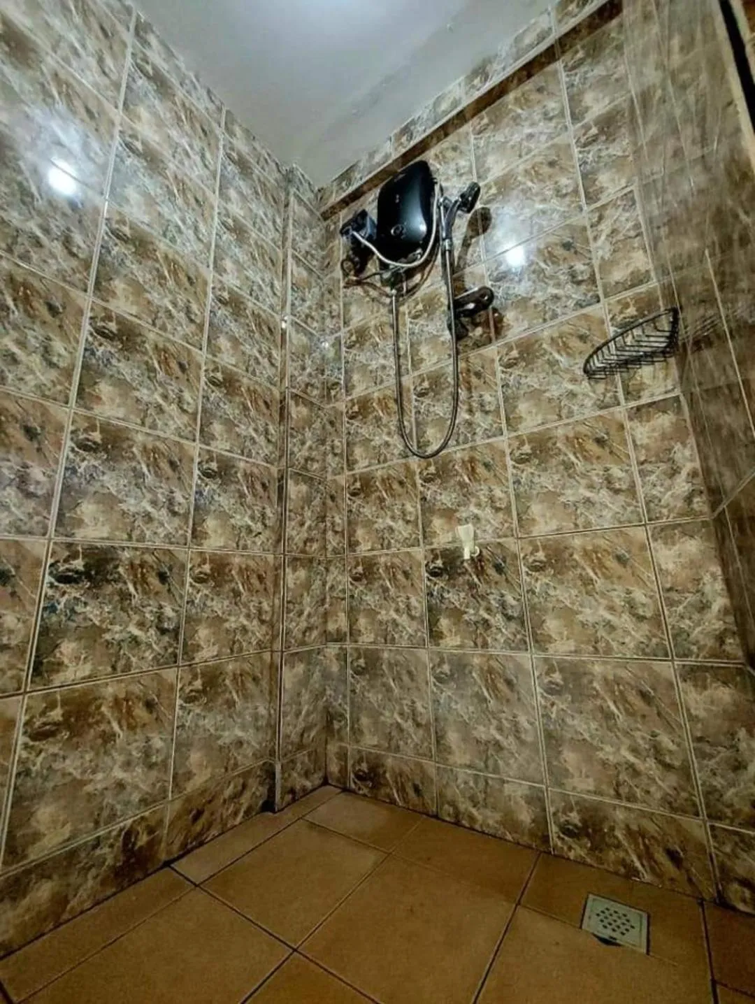 J & V Oceanview Beach Resort