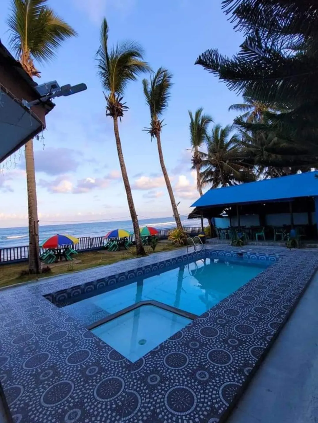 J & V Oceanview Beach Resort