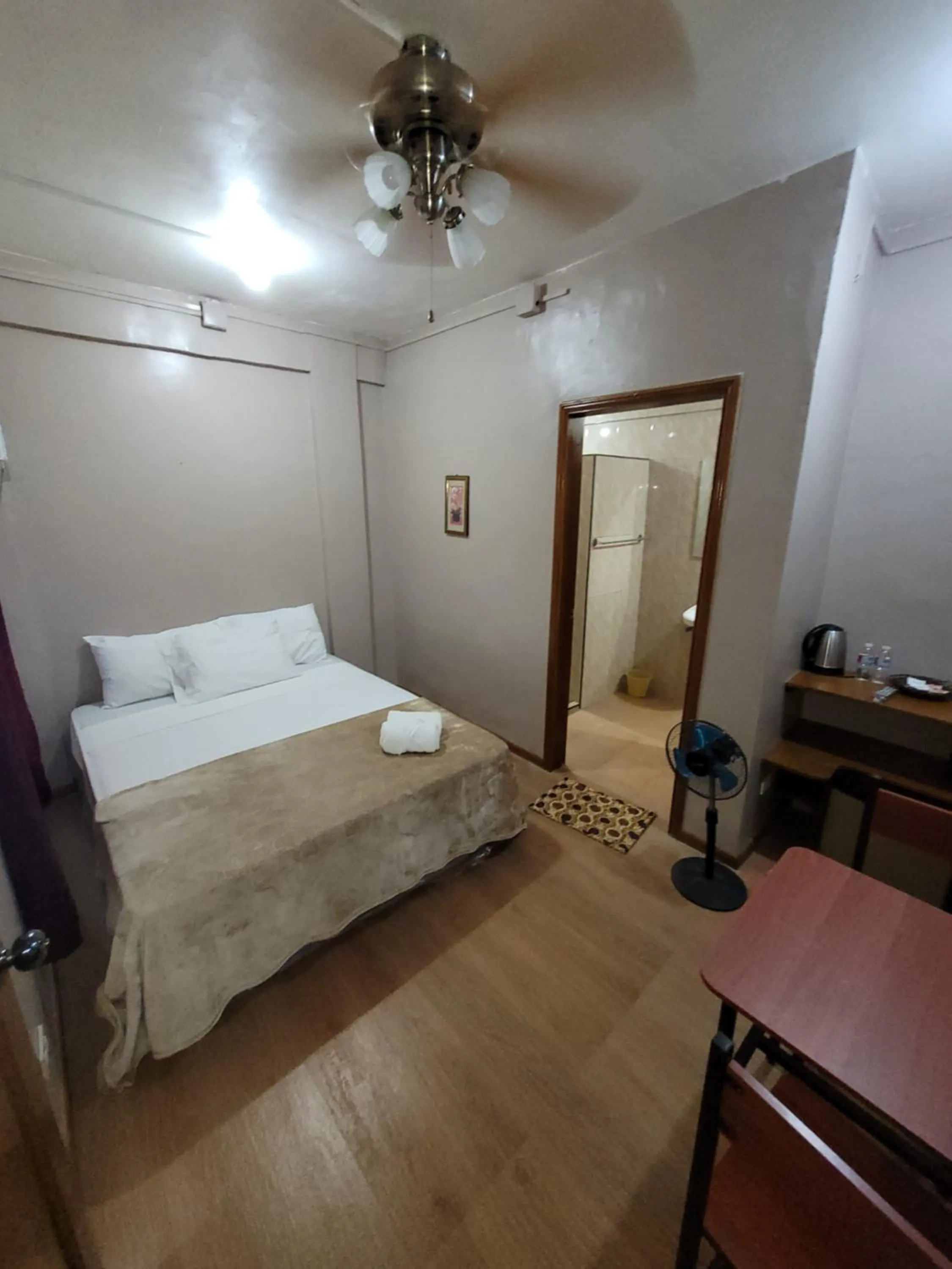 Photo of the whole room, Bed in J & V Oceanview Beach Resort