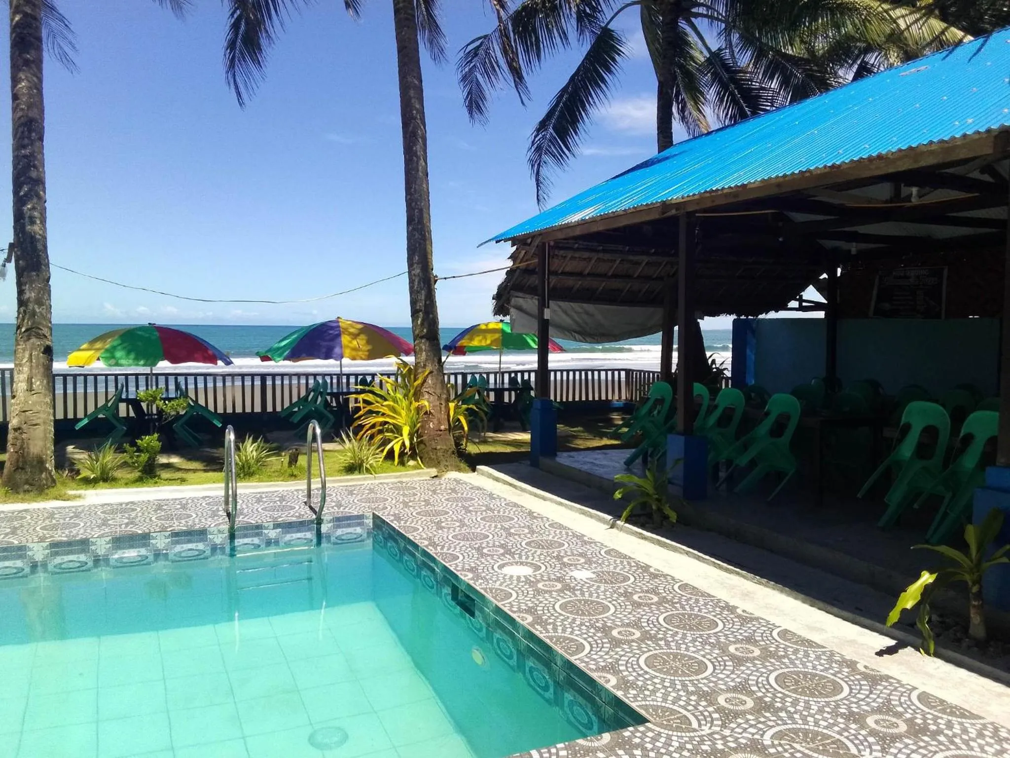 Swimming pool in J & V Oceanview Beach Resort