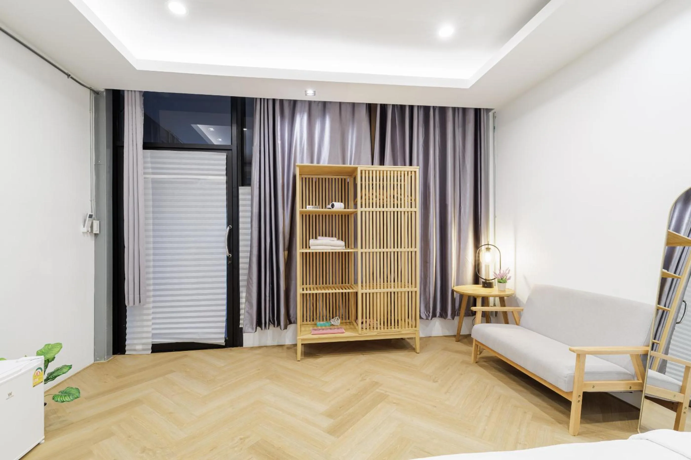 Photo of the whole room, Bed in Wabisabi Bangkok 3 MIN To Train Station