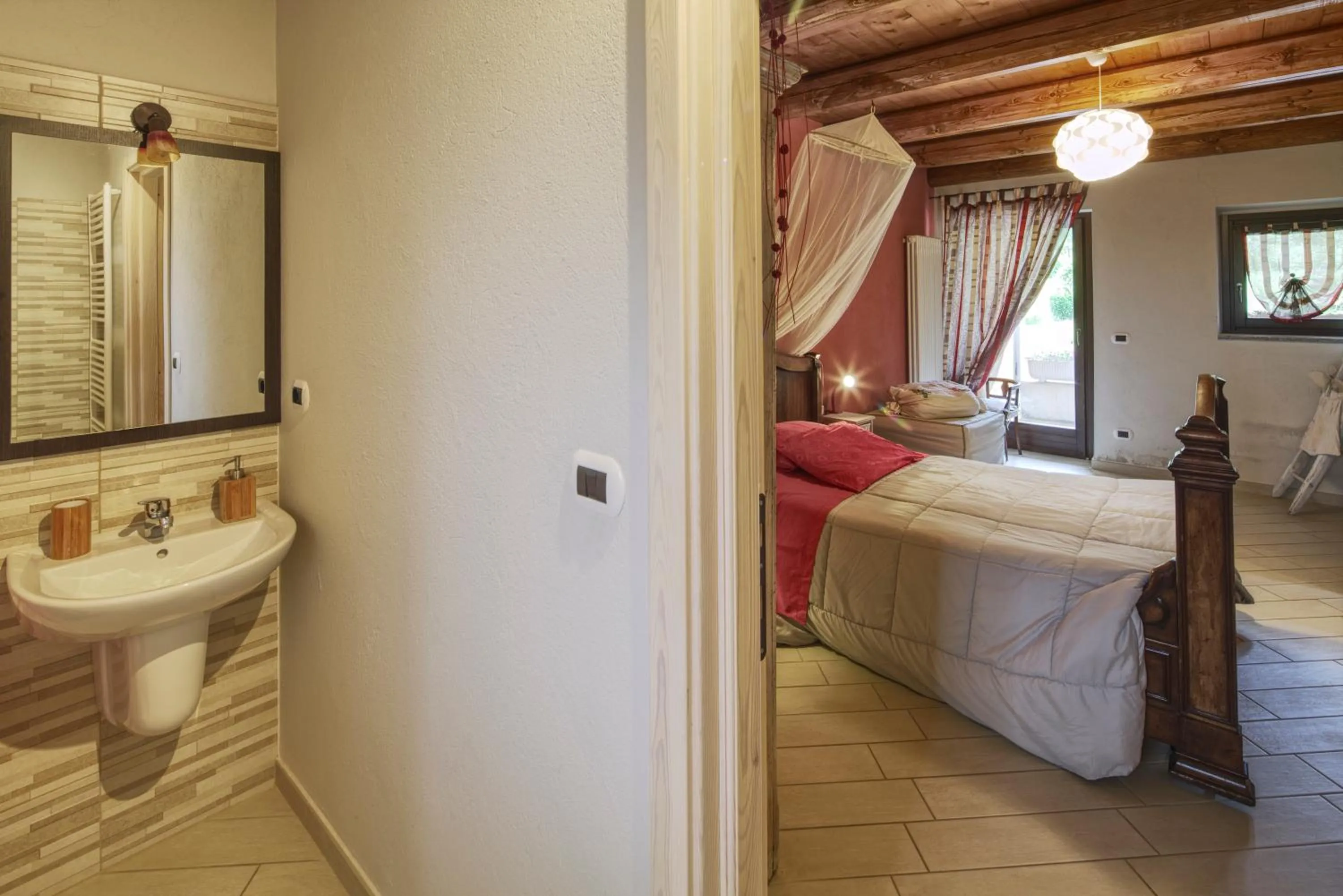 Bathroom, Bed in Bed and Breakfast Ca D'Pandin
