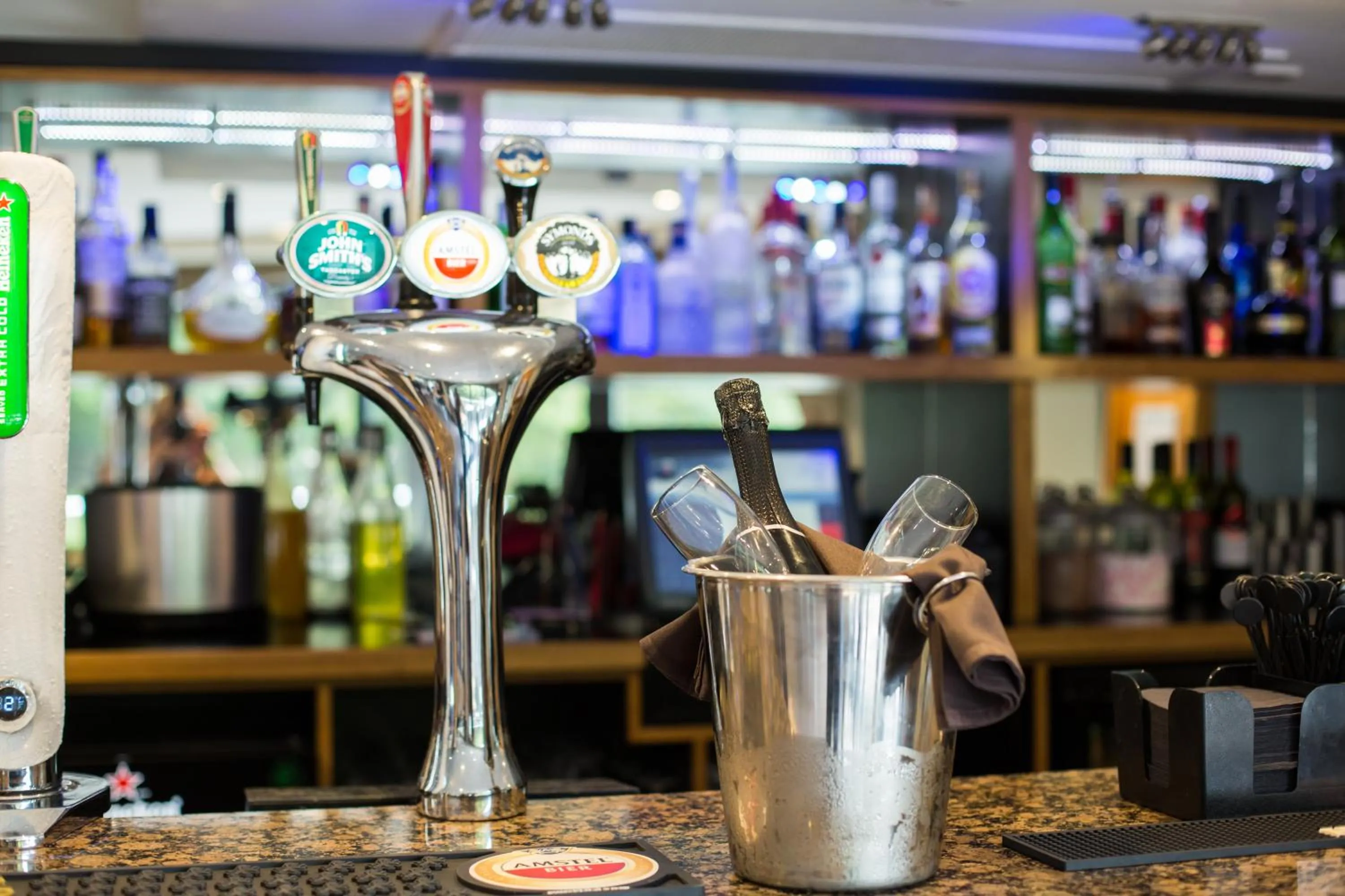 Lounge or bar in Whitewater Hotel & Spa