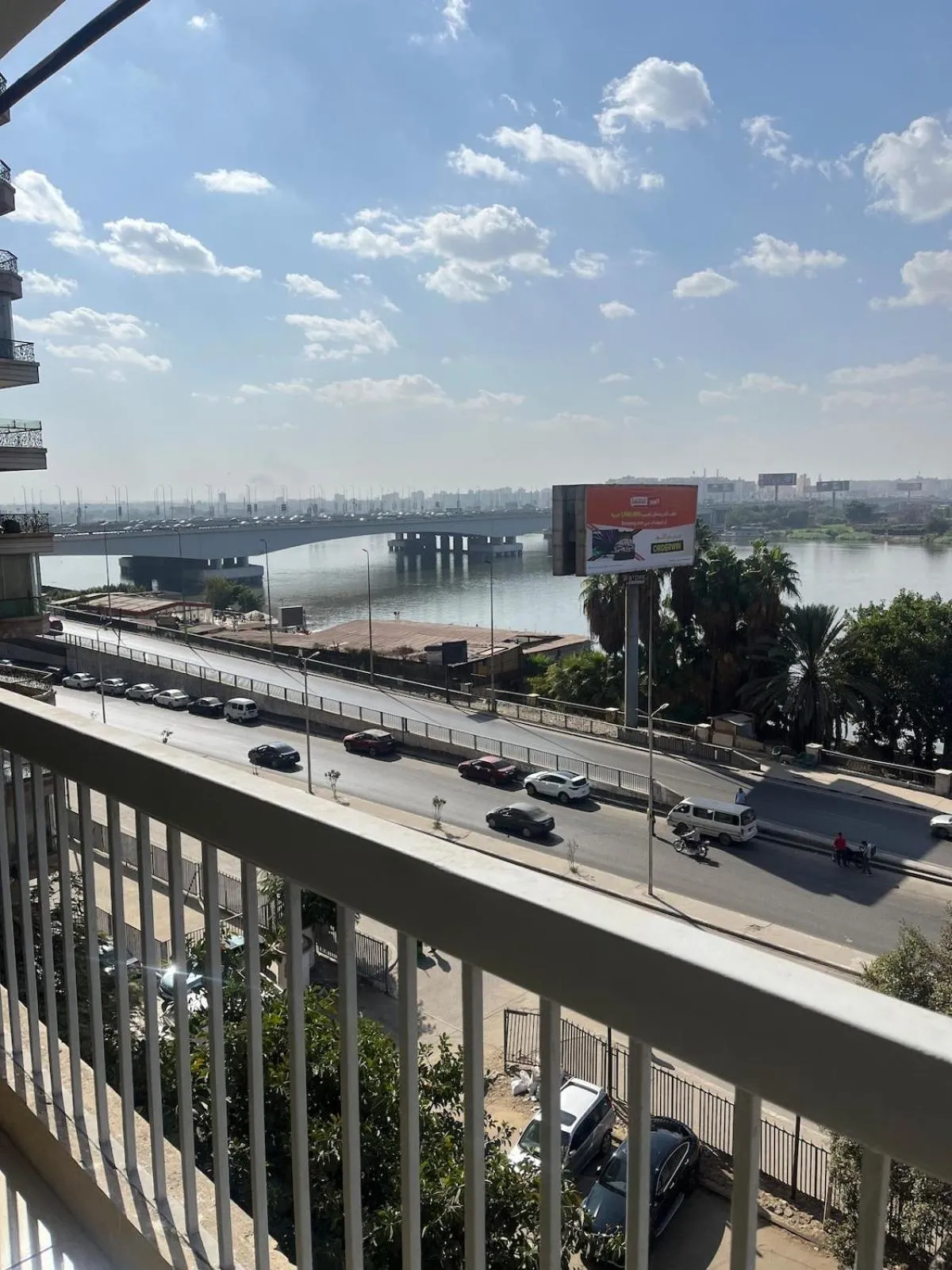 Lovely 4BR with direct nile view