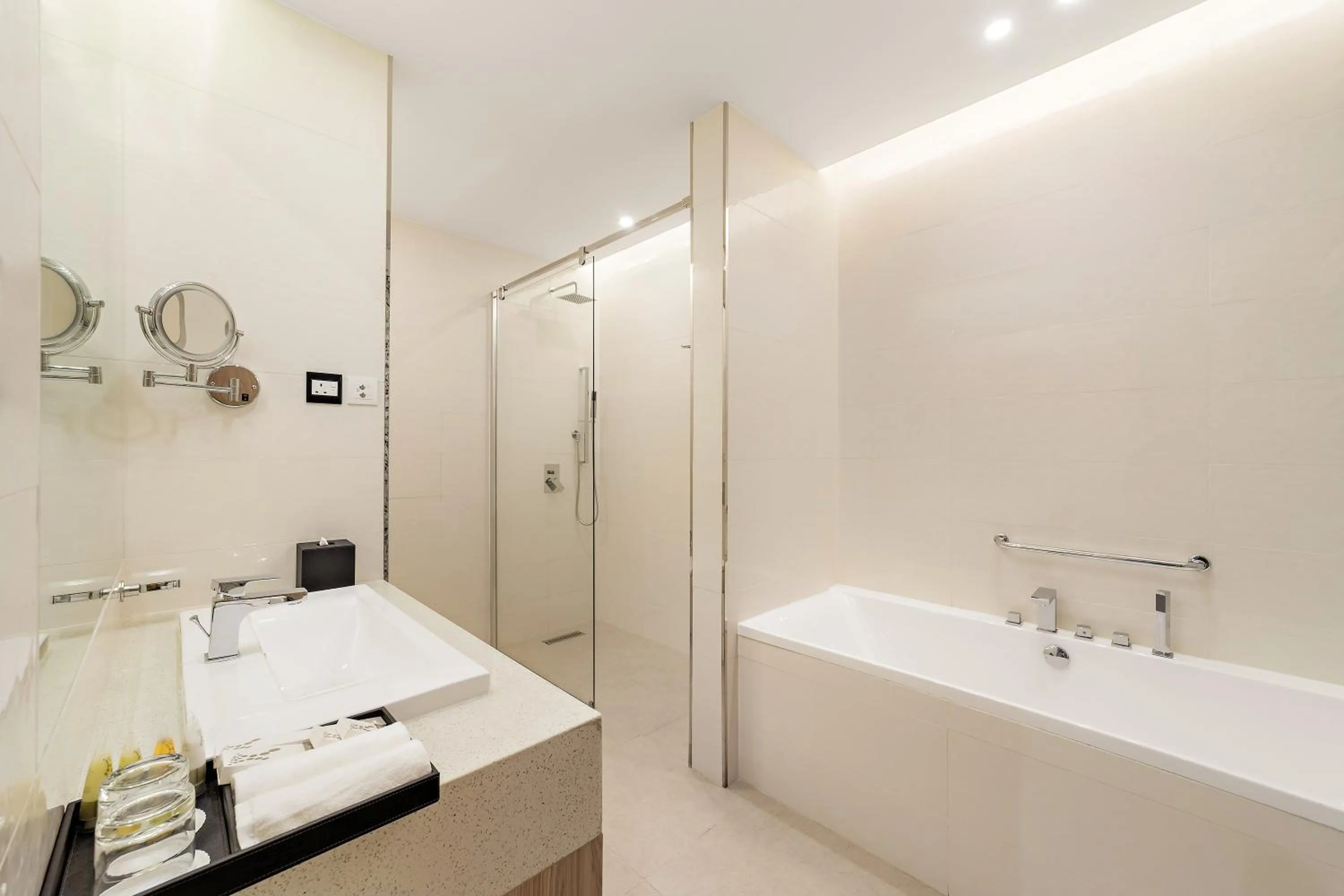 Bathroom in Barcelo Hotel & Residences, Bahrain