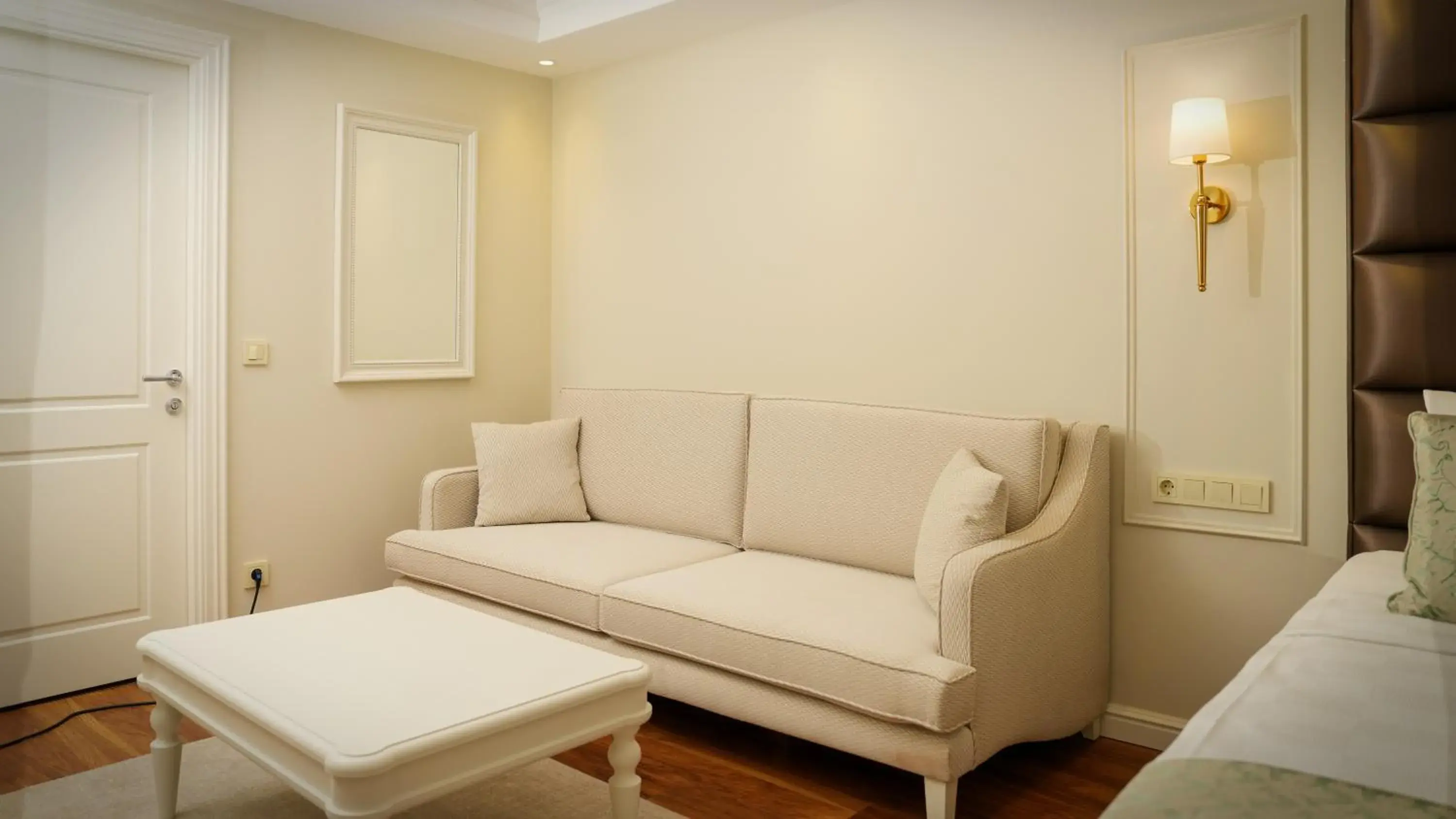 Seating area, Bed in Gaia Suites Istanbul Seating area, Bed in Gaia Suites Istanbul