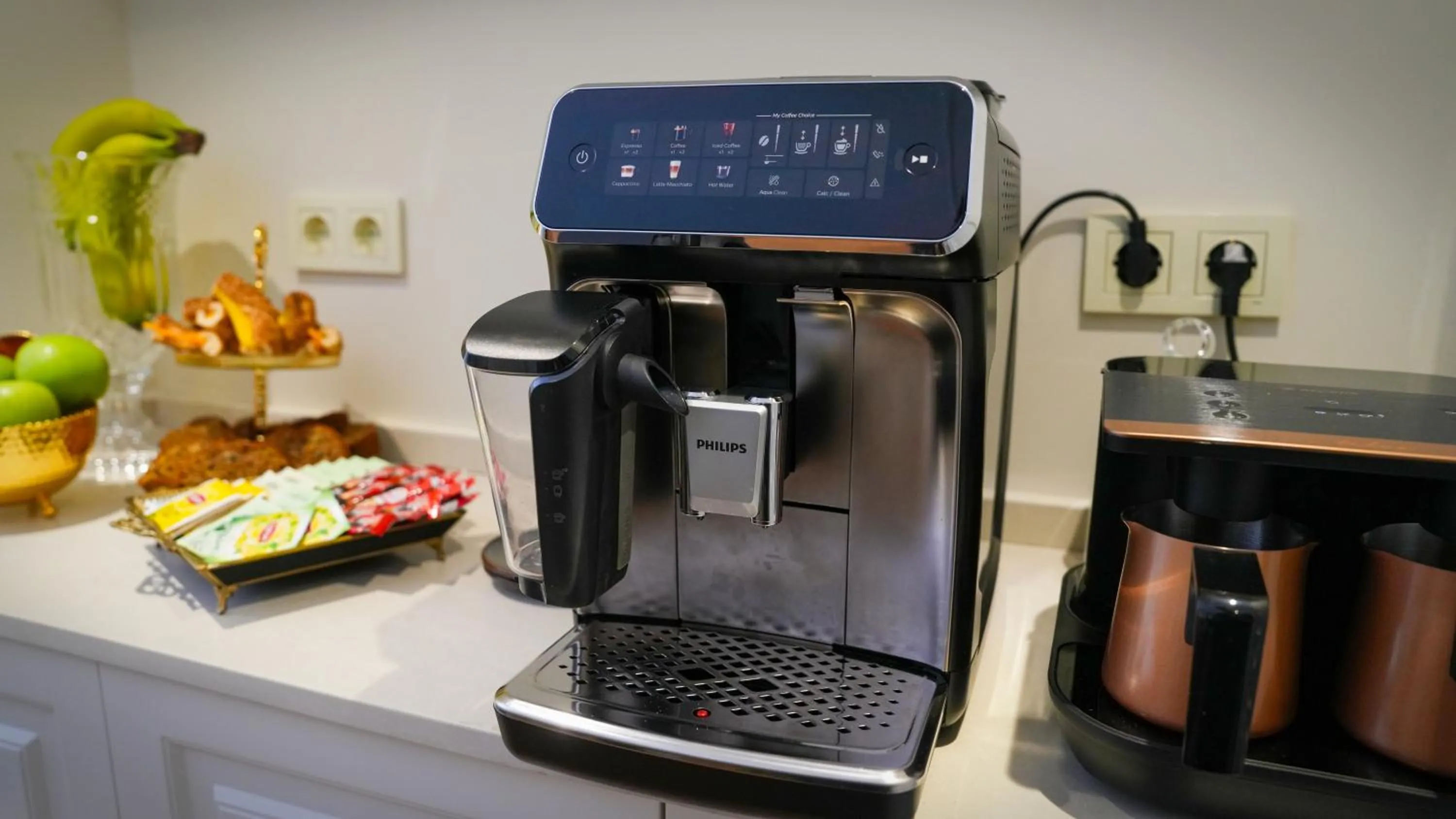 Coffee/tea facilities in Gaia Suites Istanbul