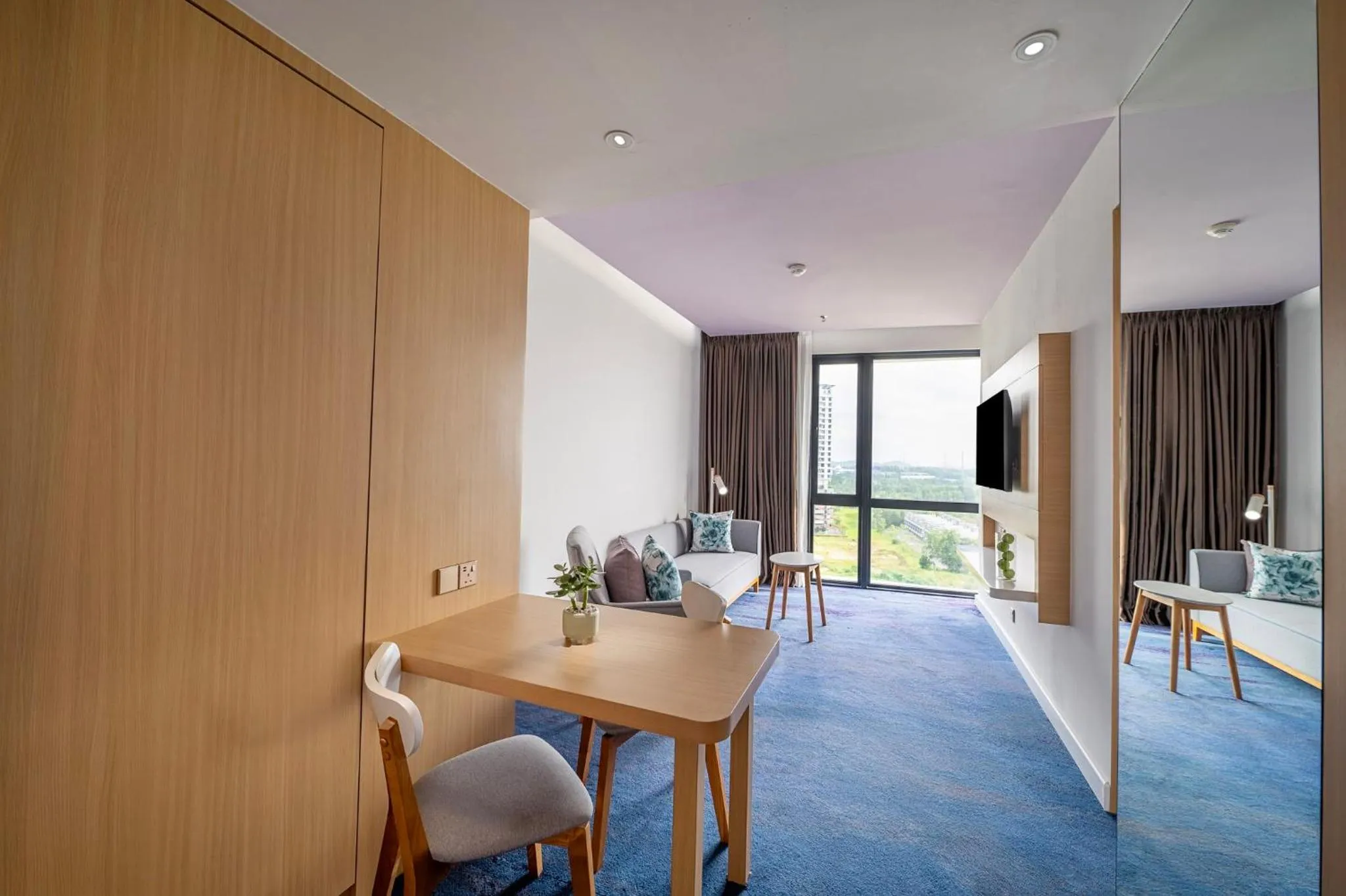 Photo of the whole room in OZO Medini Malaysia