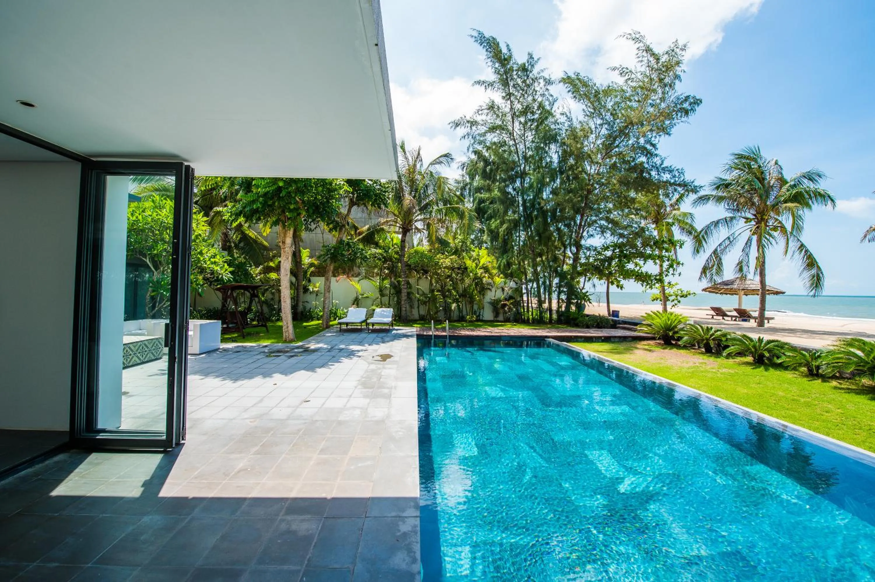 Premium Beachfront Pool Residence in Sanctuary Ho Tram Beach Resort