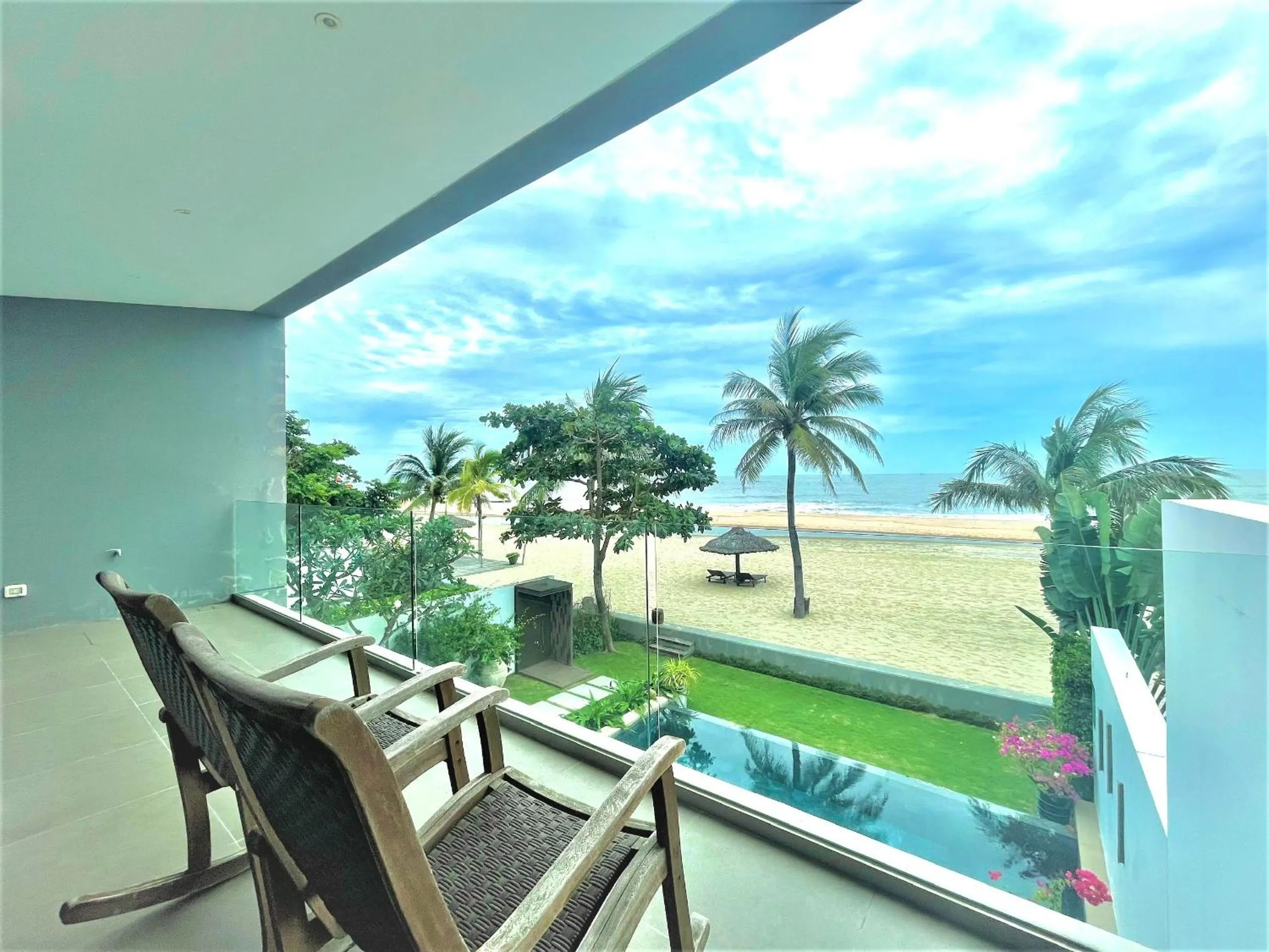 Beachfront Pool Villa in Sanctuary Ho Tram Beach Resort