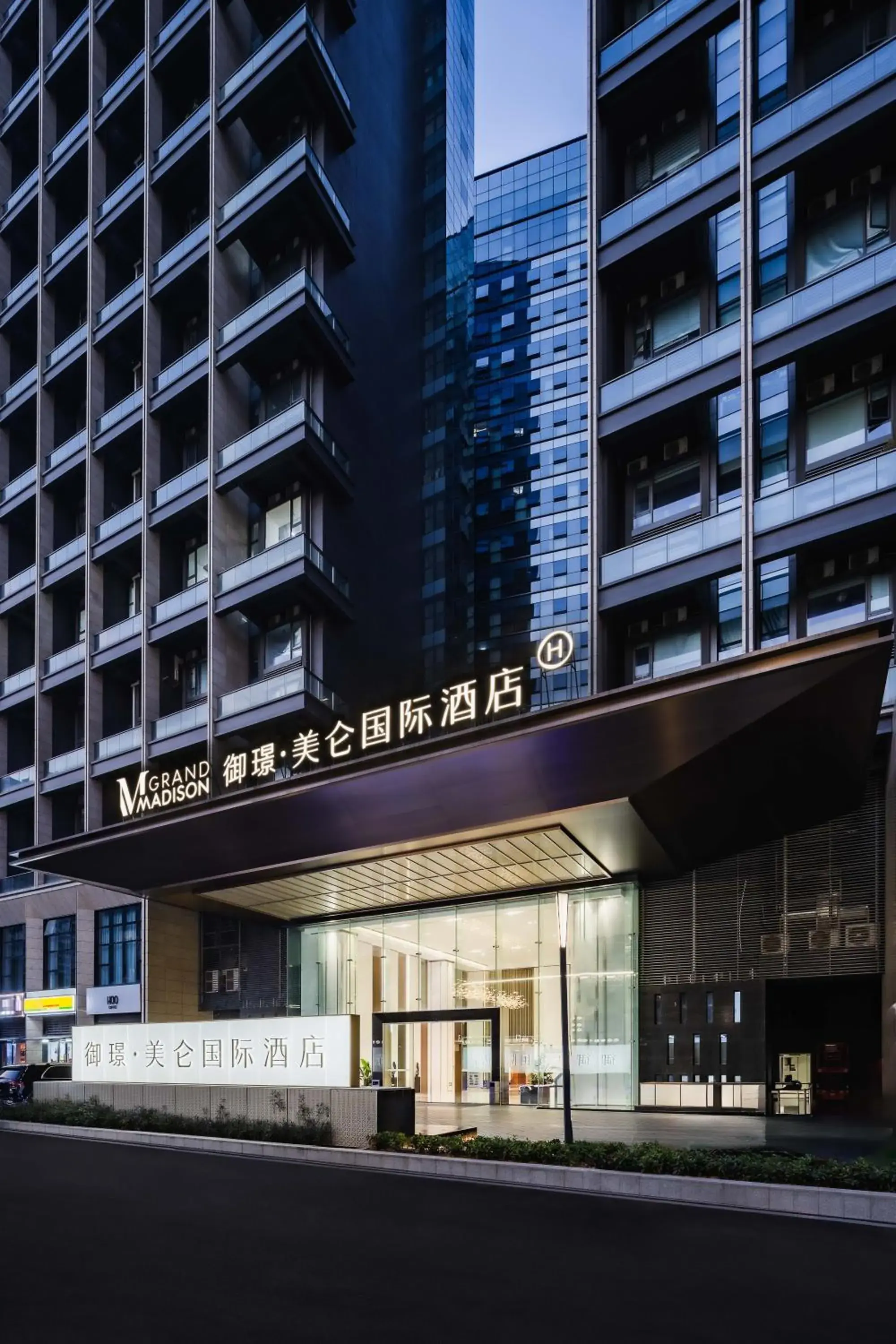 Property building in Grand Madison Longhua Yujing Shenzhen Property building in Grand Madison Longhua Yujing Shenzhen