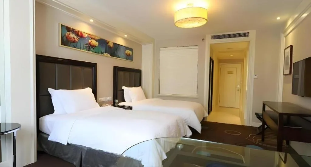 Bed in Jinjiang Metropolo Hotel Classiq YMCA People Square