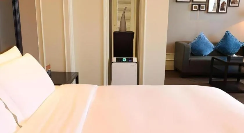 Bed in Jinjiang Metropolo Hotel Classiq YMCA People Square