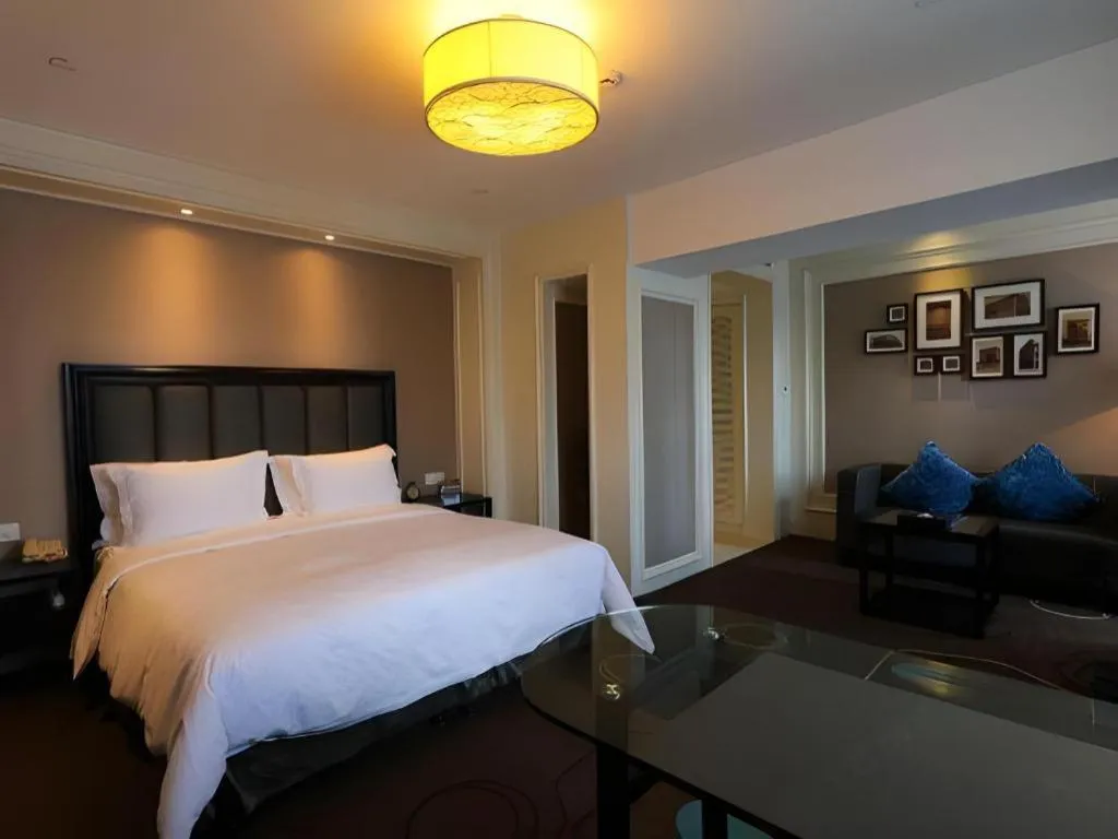 Bed in Jinjiang Metropolo Hotel Classiq YMCA People Square