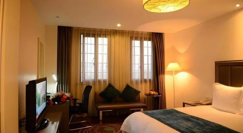 Bed in Jinjiang Metropolo Hotel Classiq YMCA People Square