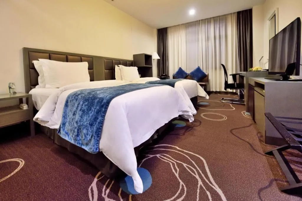 Bed in Jinjiang Metropolo Hotel Classiq YMCA People Square