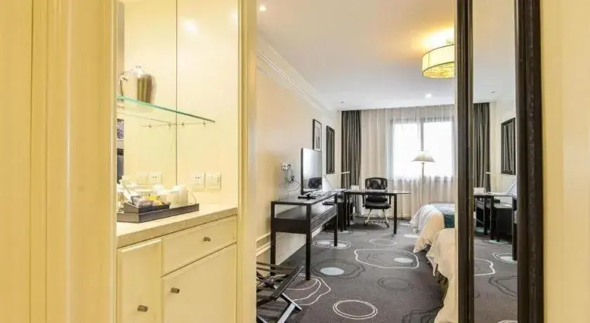 Jinjiang Metropolo Hotel Classiq YMCA People Square Jinjiang Metropolo Hotel Classiq YMCA People Square