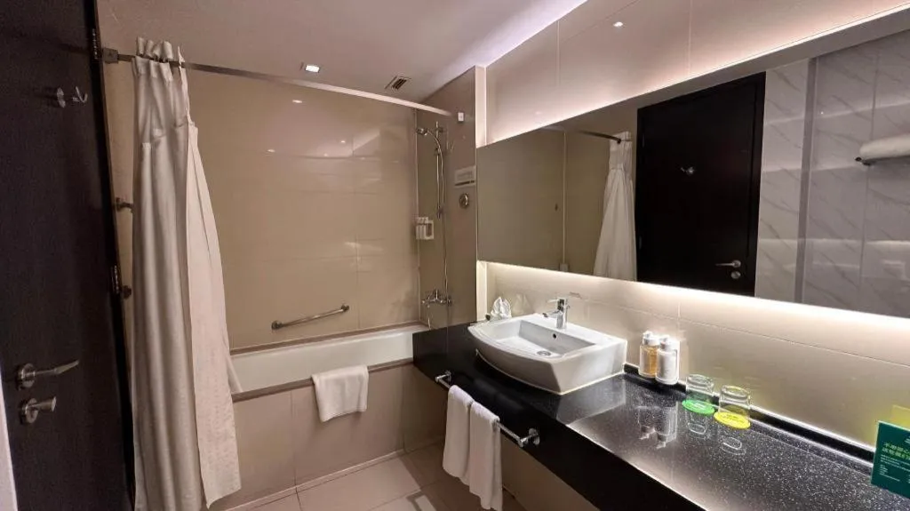 Holiday Inn Xi'an Greenland Century City By IHG