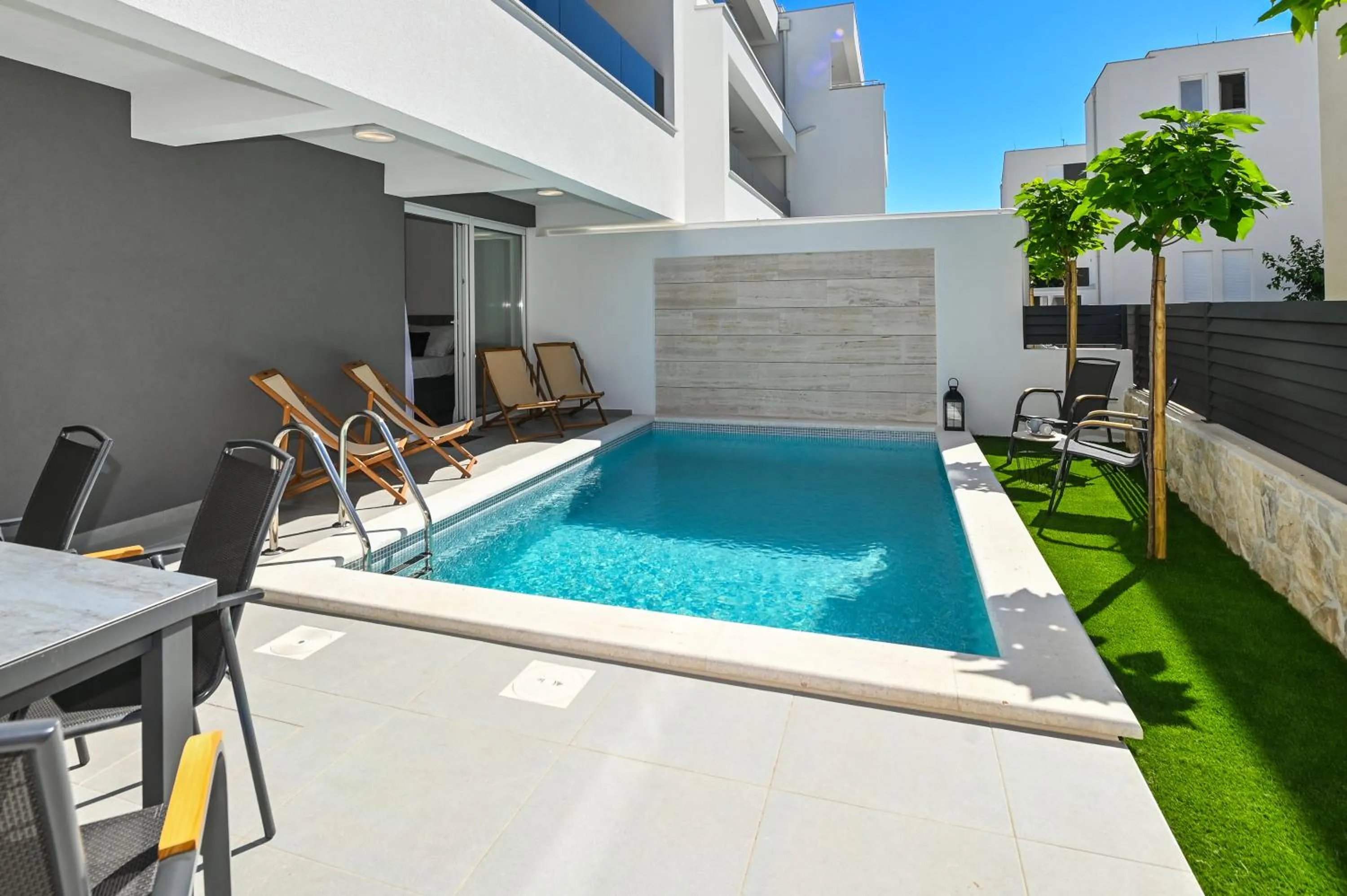 Smash A - Apartments with Private Pool