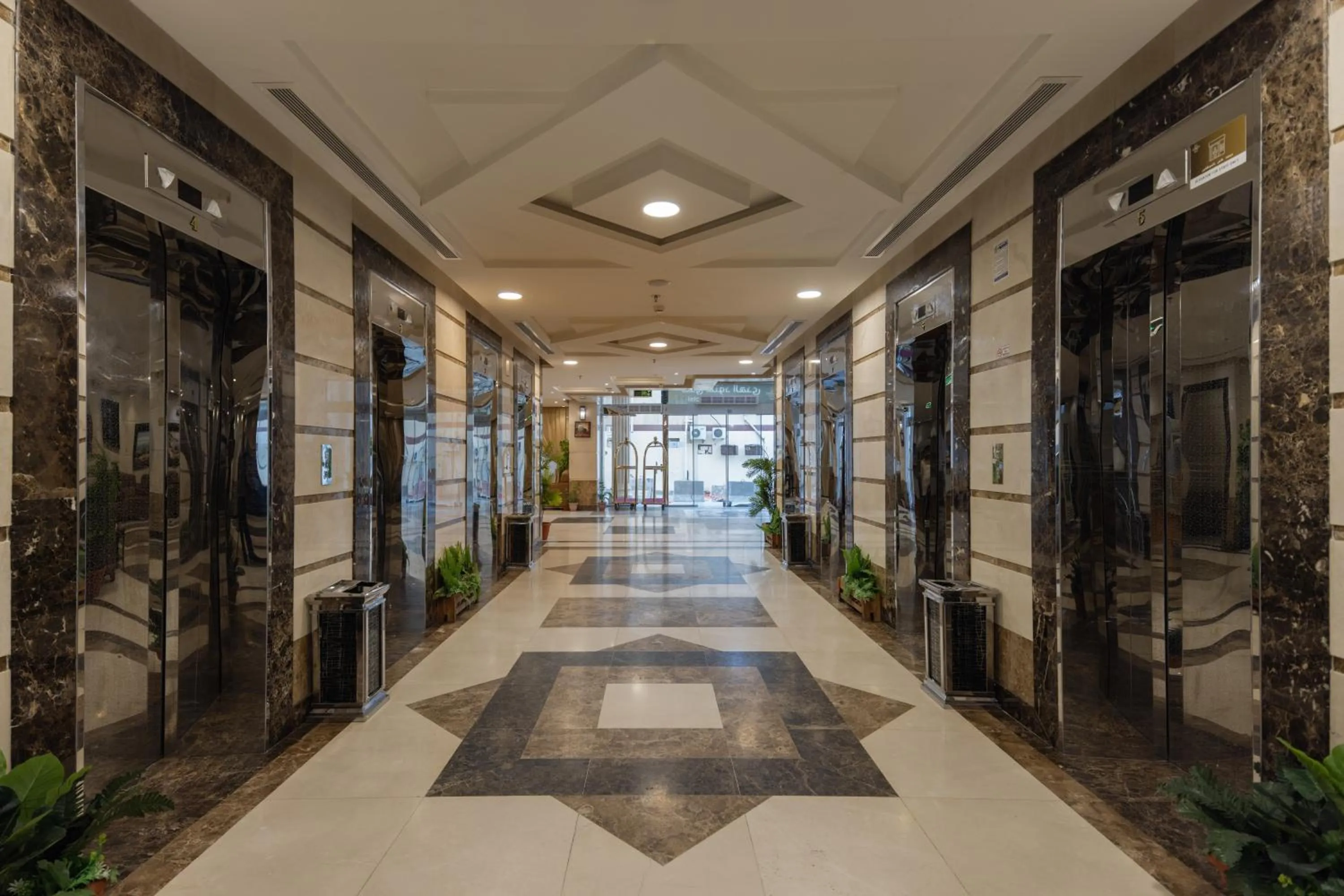 Lobby or reception in Snood Al Huda