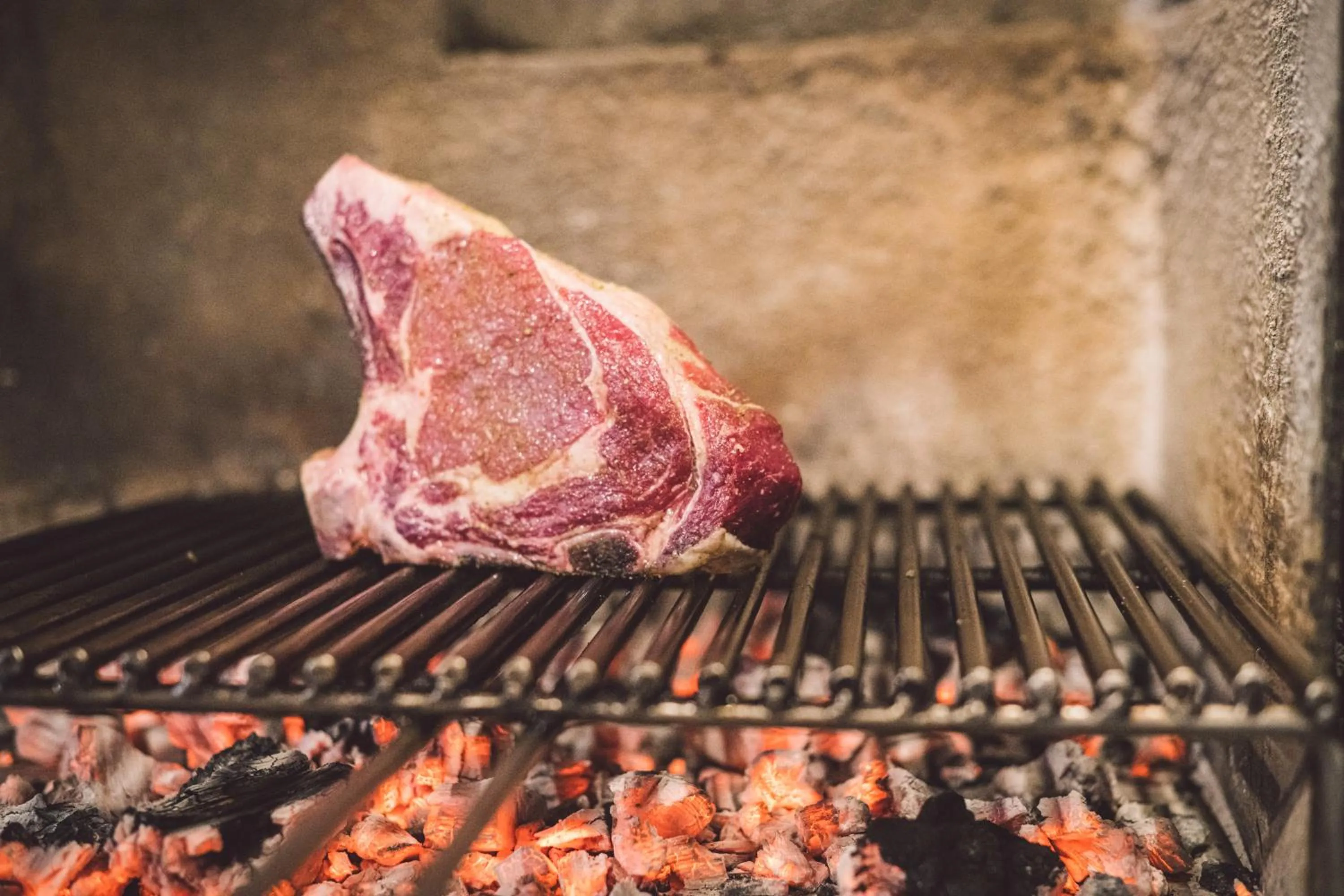 Restaurant/places to eat in Due Ponti Village