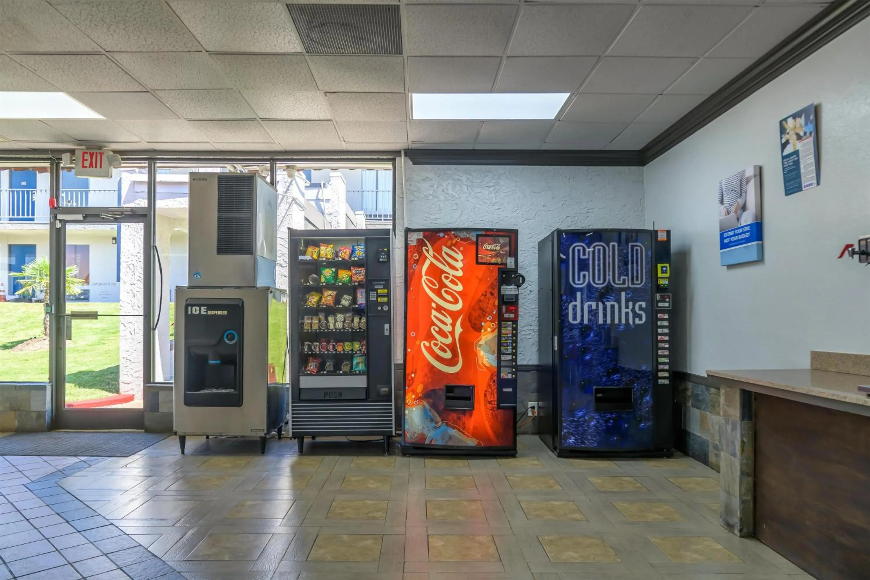 Property building in Motel 6 Stockbridge GA Hwy 138 W