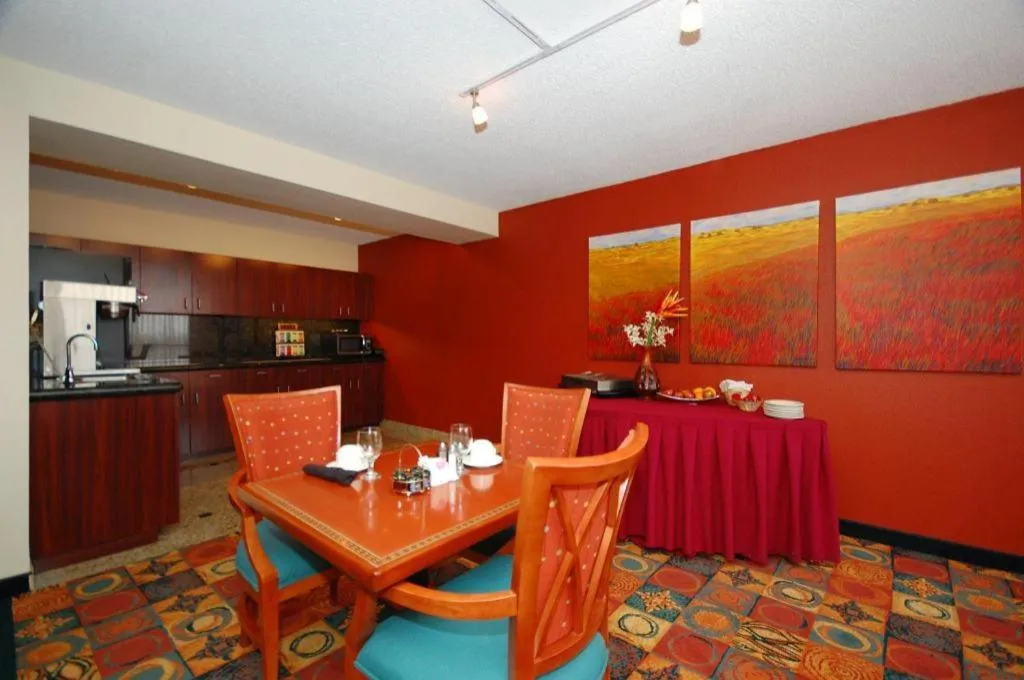 Radisson Hotel Austin - University