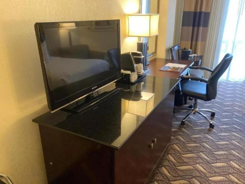 Radisson Hotel Austin - University