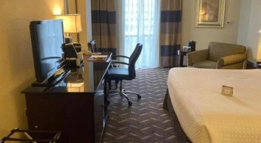 Bed in Radisson Hotel Austin - University