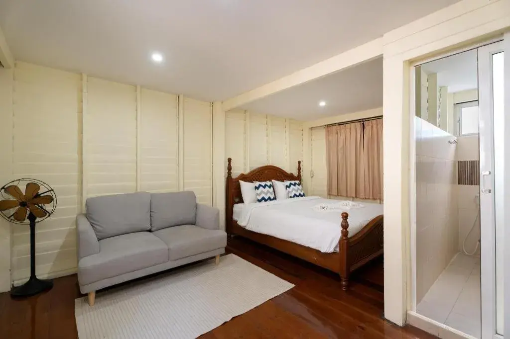 Bed in Resort Bangphlat Bed in Resort Bangphlat