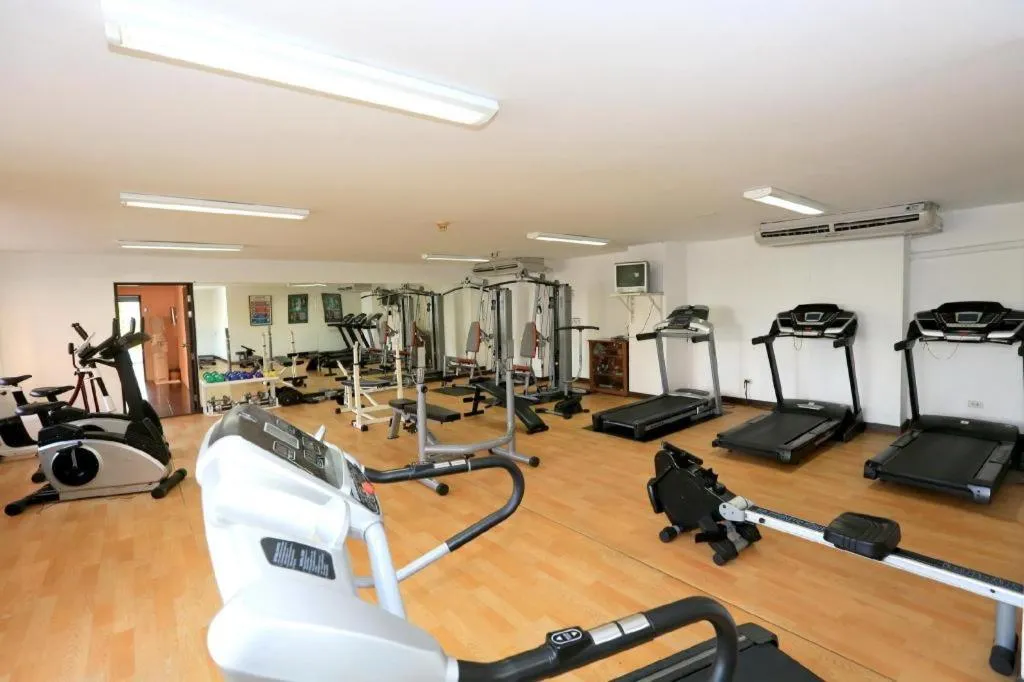 J Town serviced Apartments&hotel