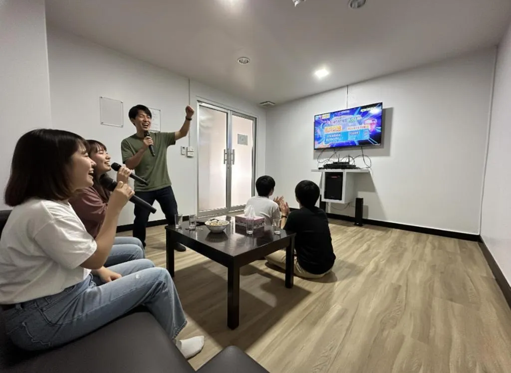 J Town serviced Apartments&hotel